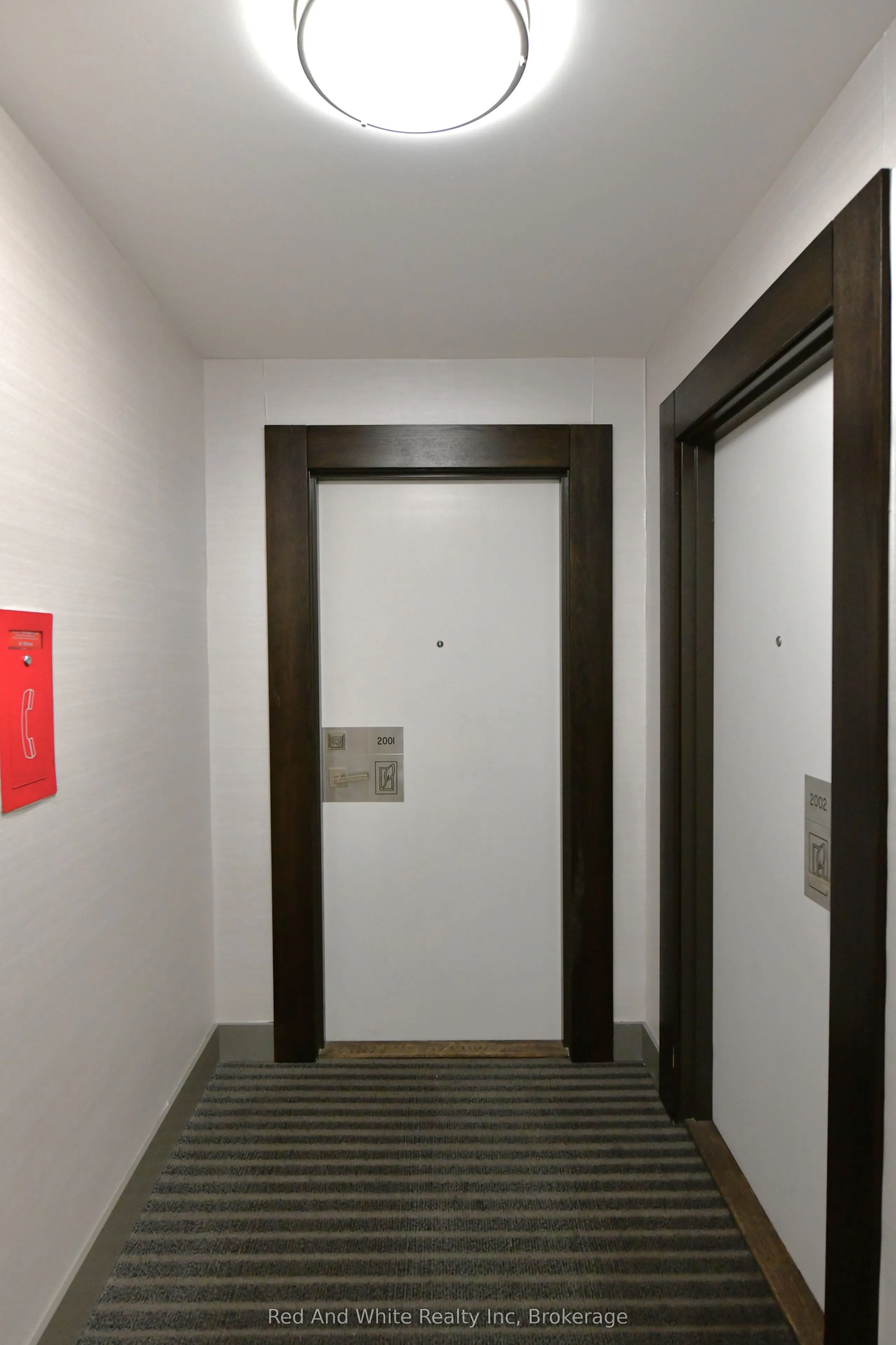510 Curran Place #2001