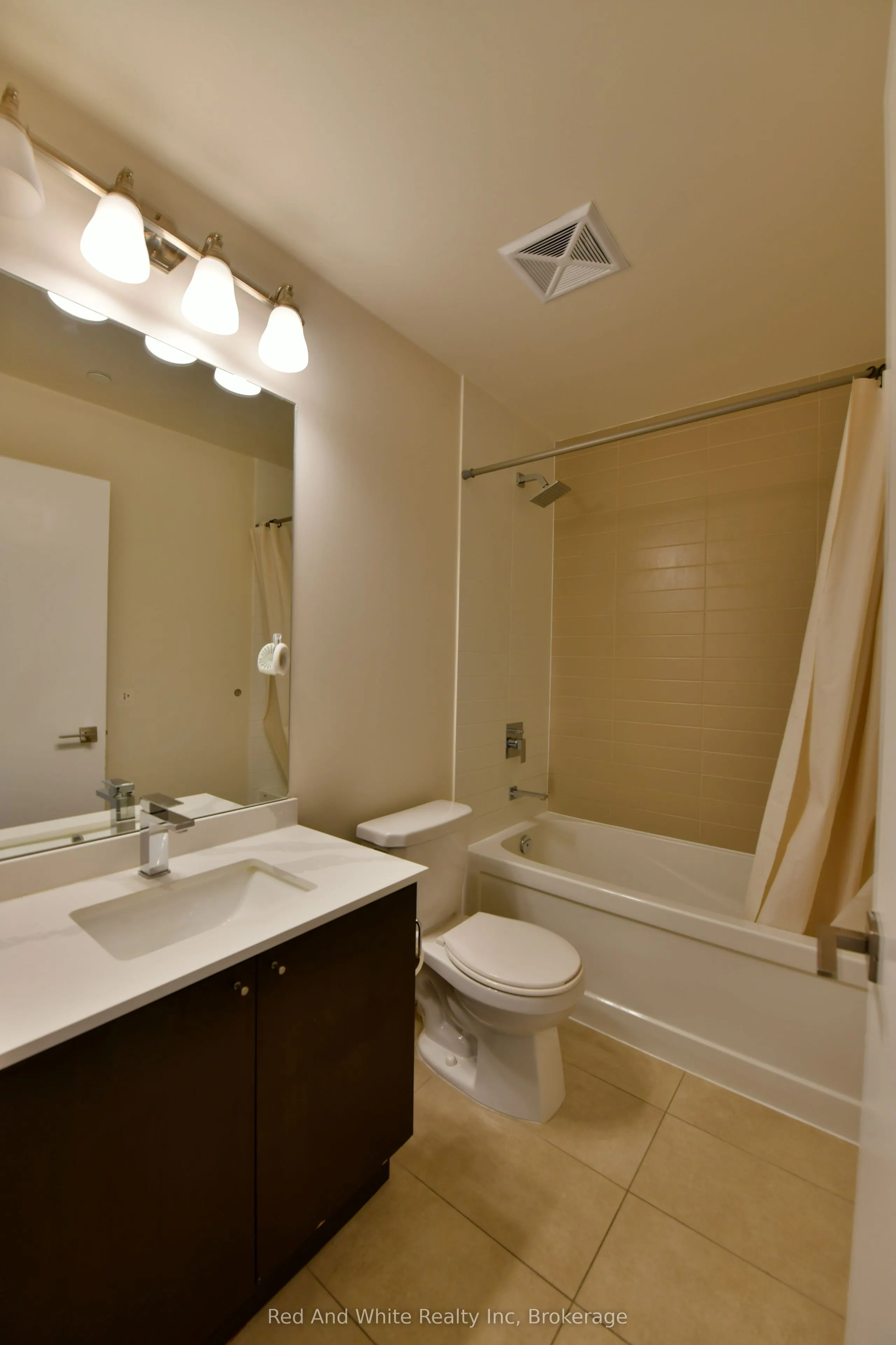 510 Curran Place #2005