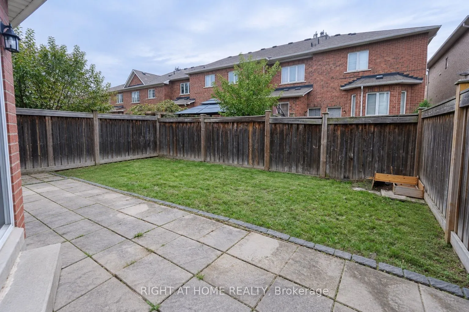 427 Chandler Crescent