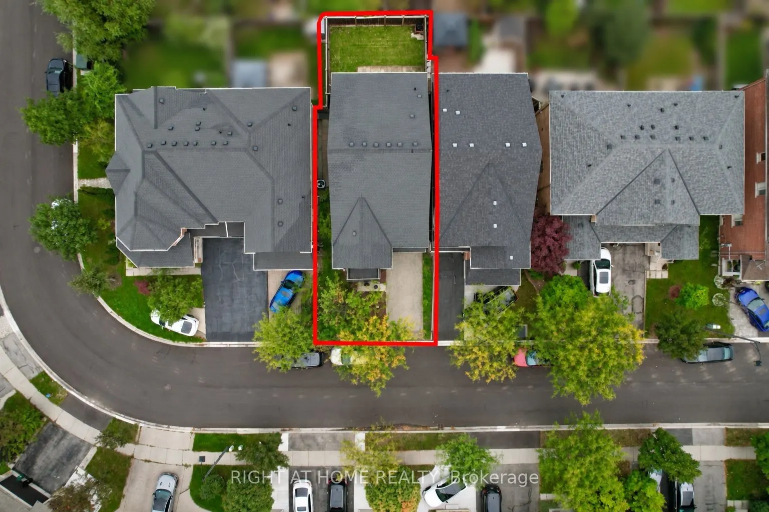 427 Chandler Crescent