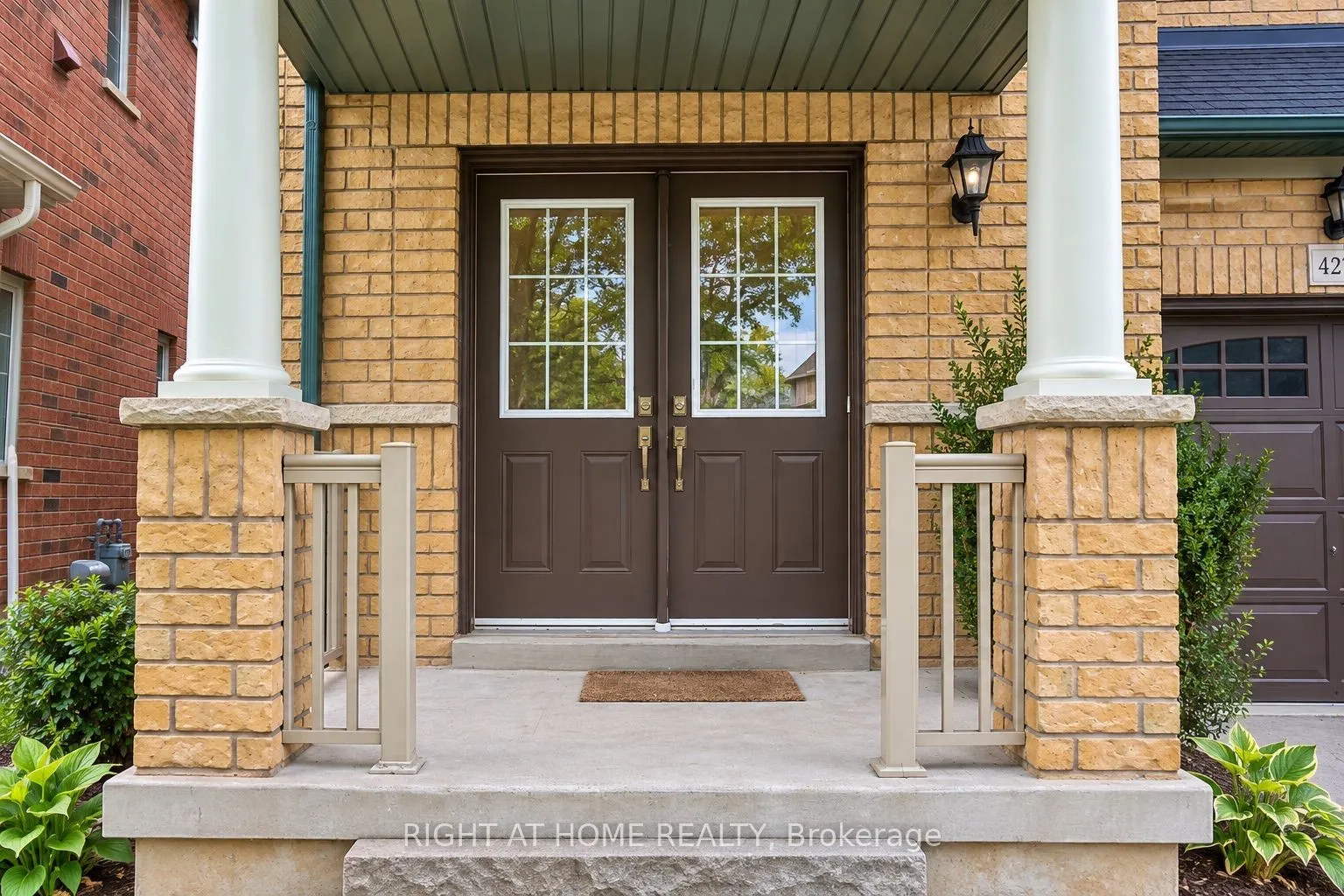 427 Chandler Crescent