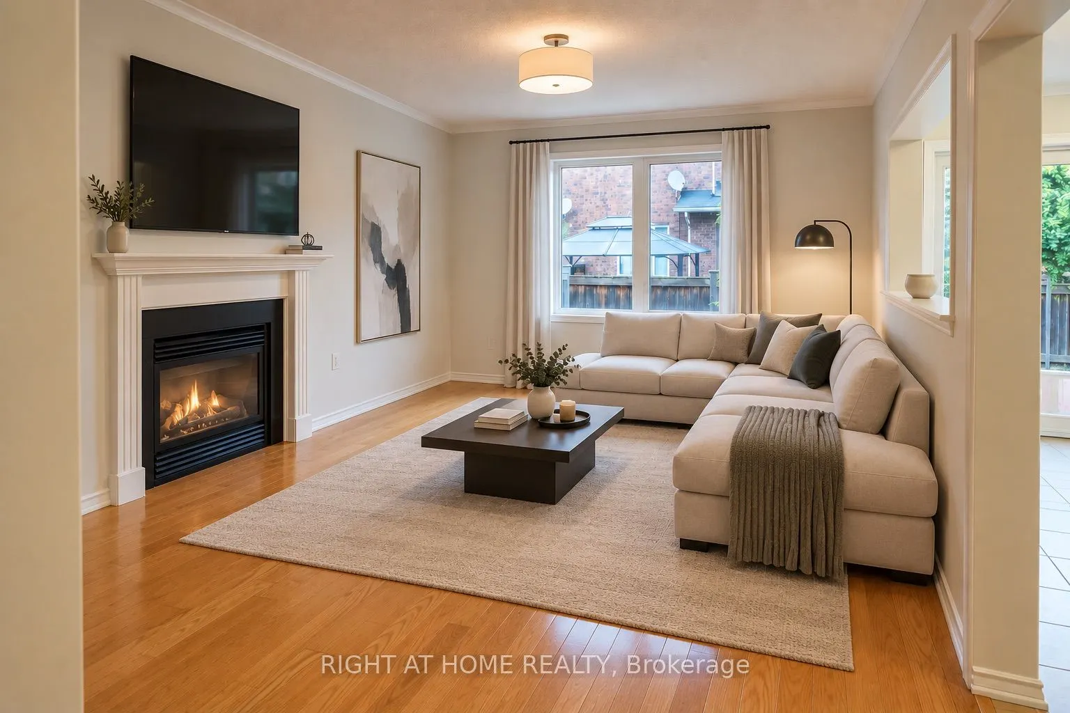 427 Chandler Crescent