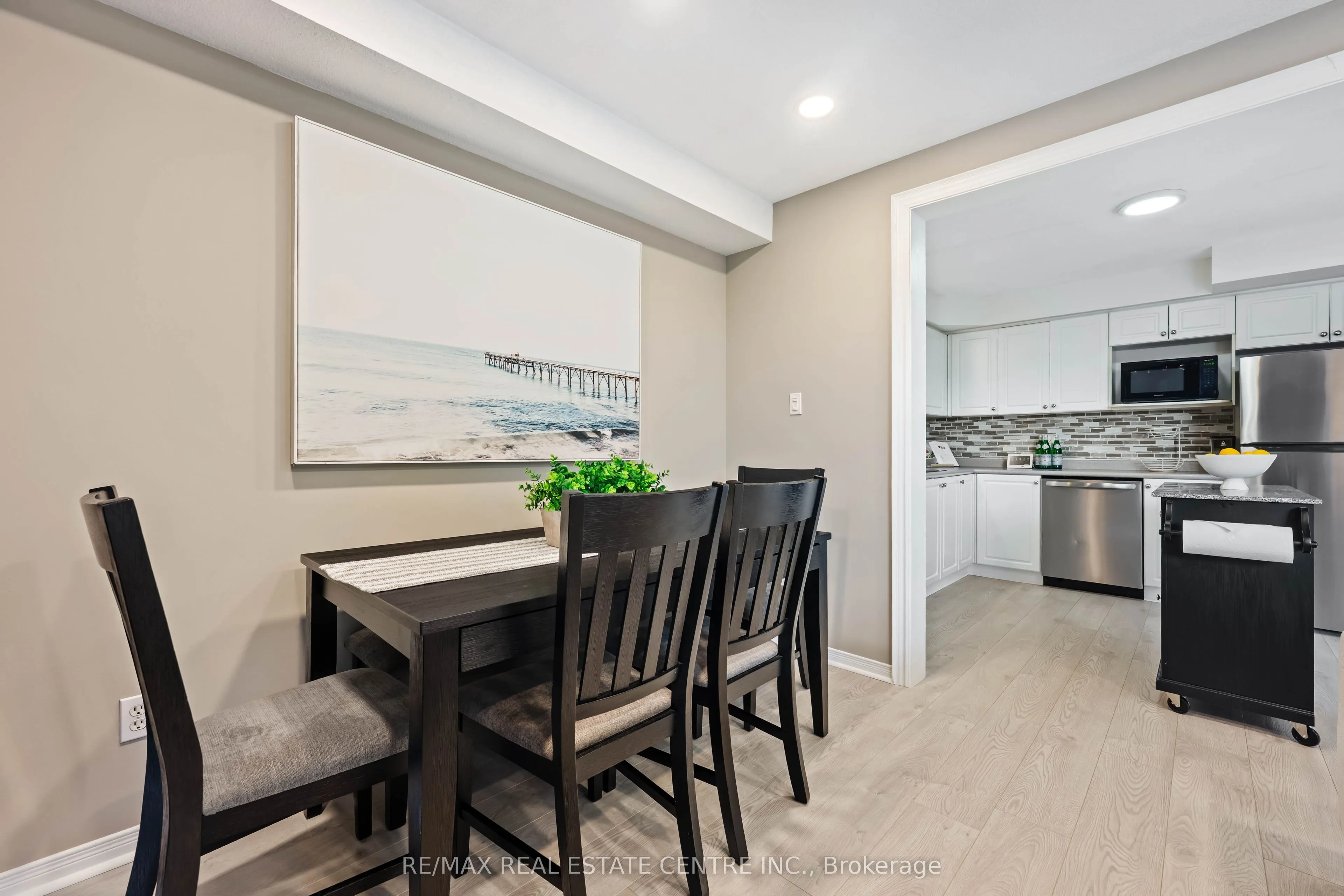 53 Benjamin Crescent