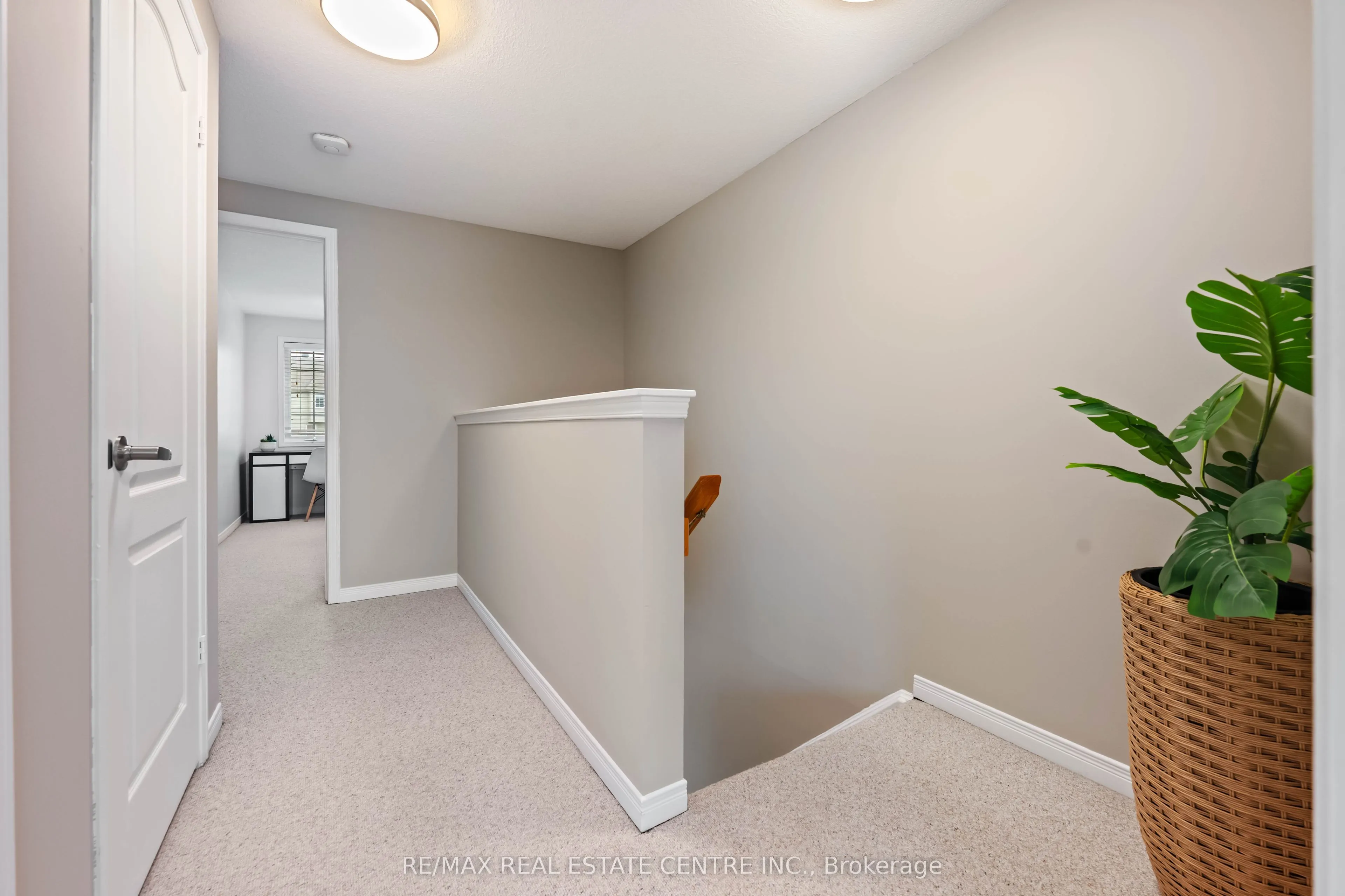 53 Benjamin Crescent