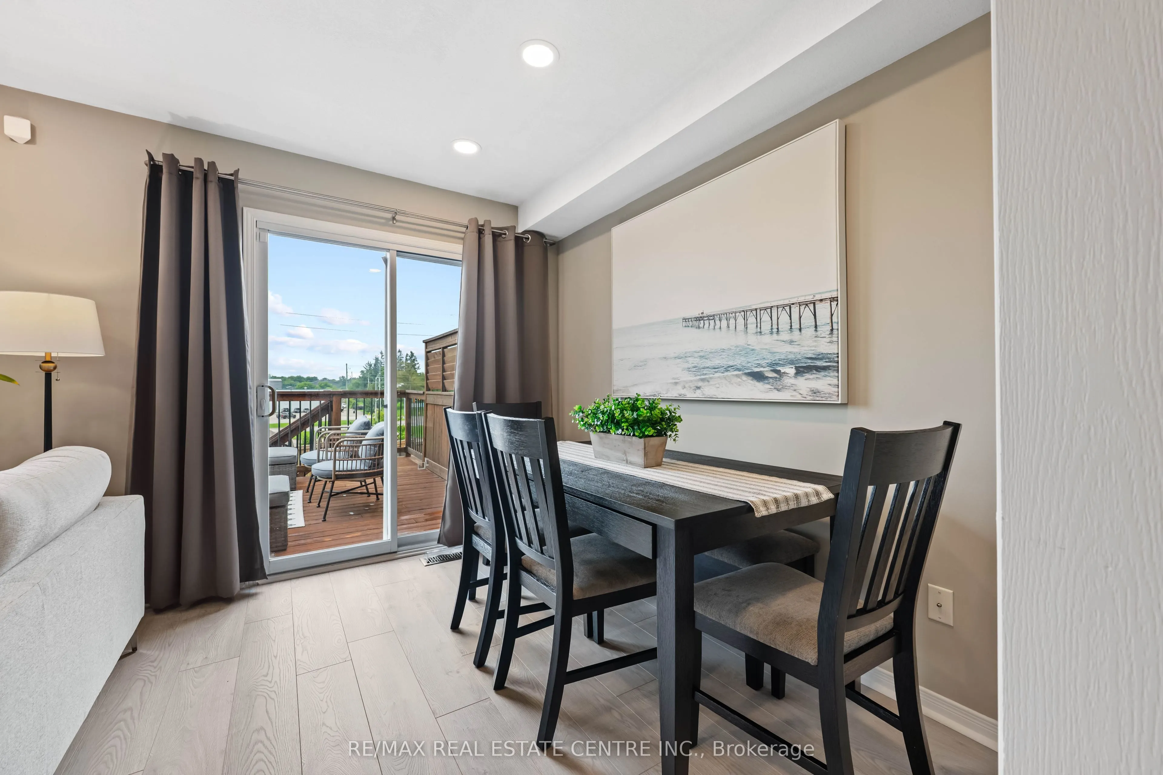 53 Benjamin Crescent