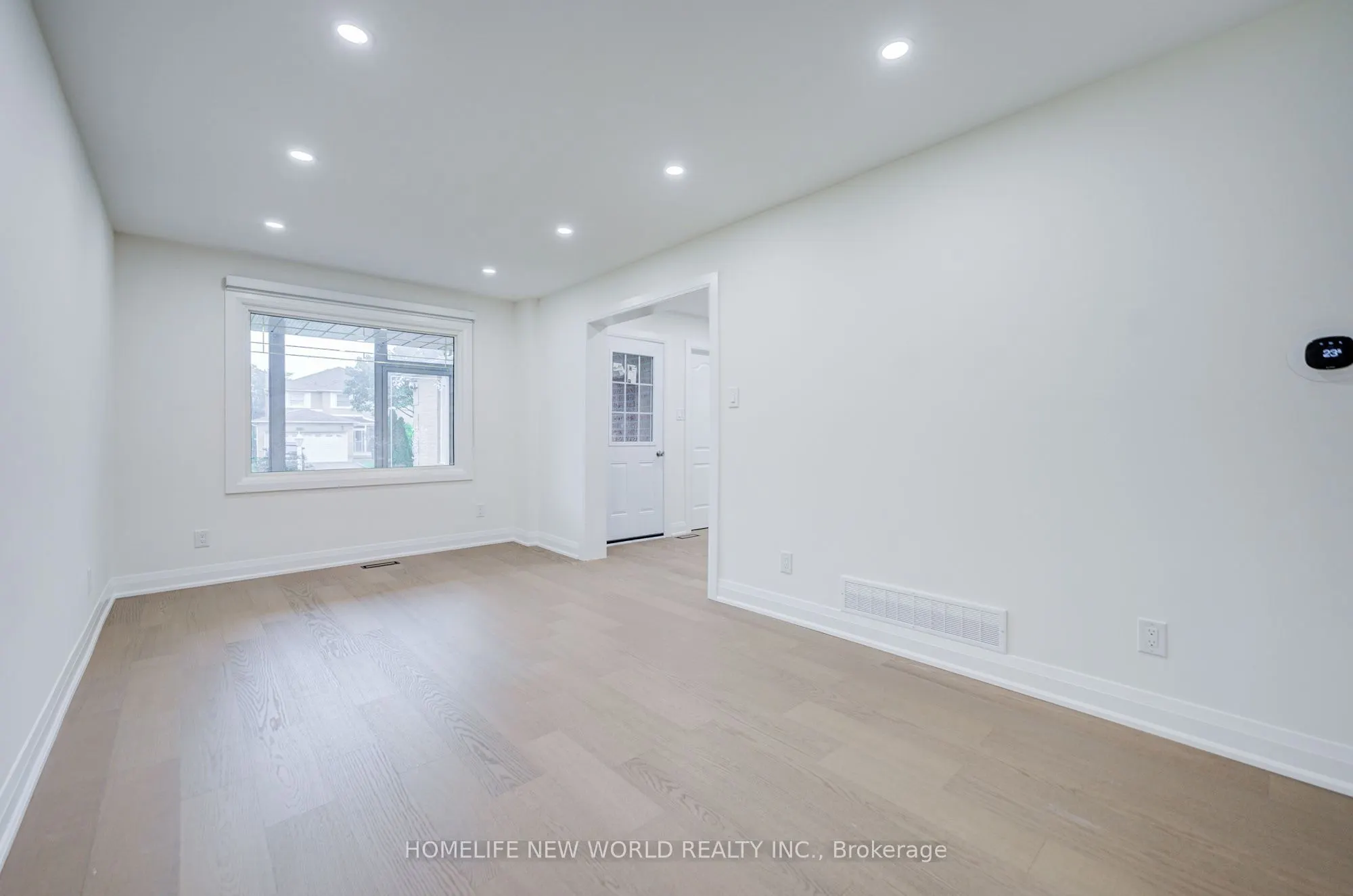 199 Harrowsmith Drive W