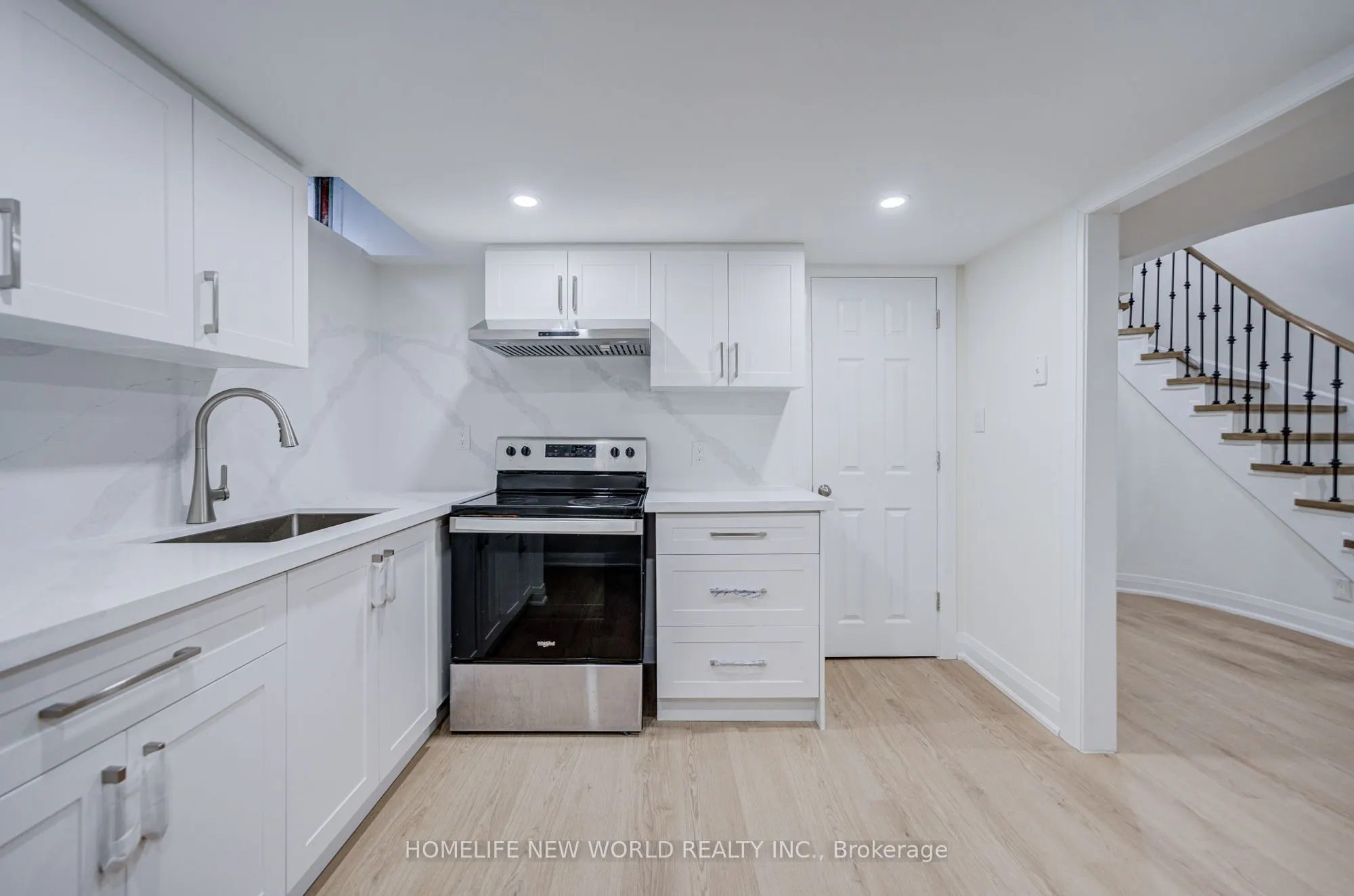 199 Harrowsmith Drive W