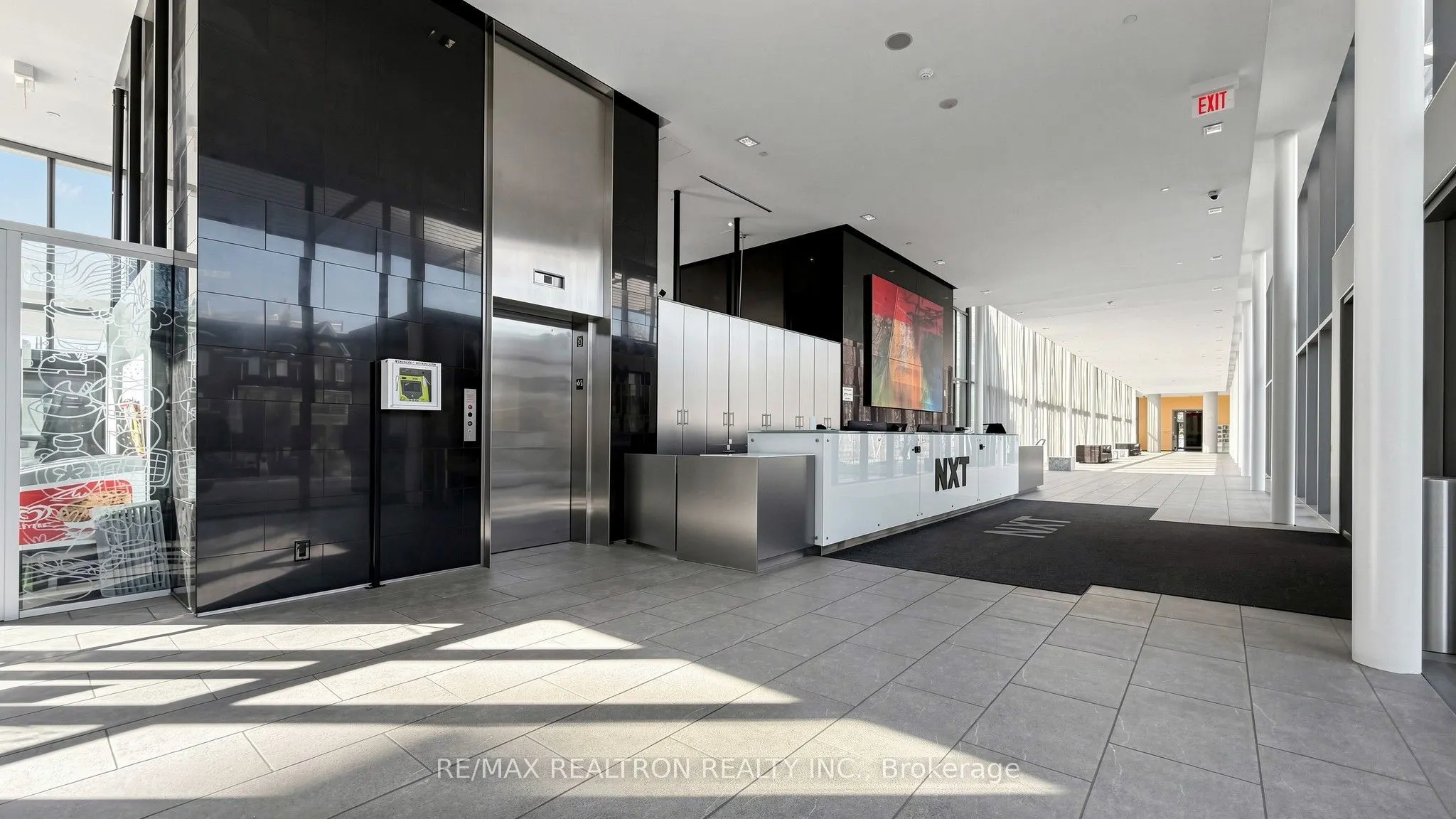 105 The Queensway Avenue #3301