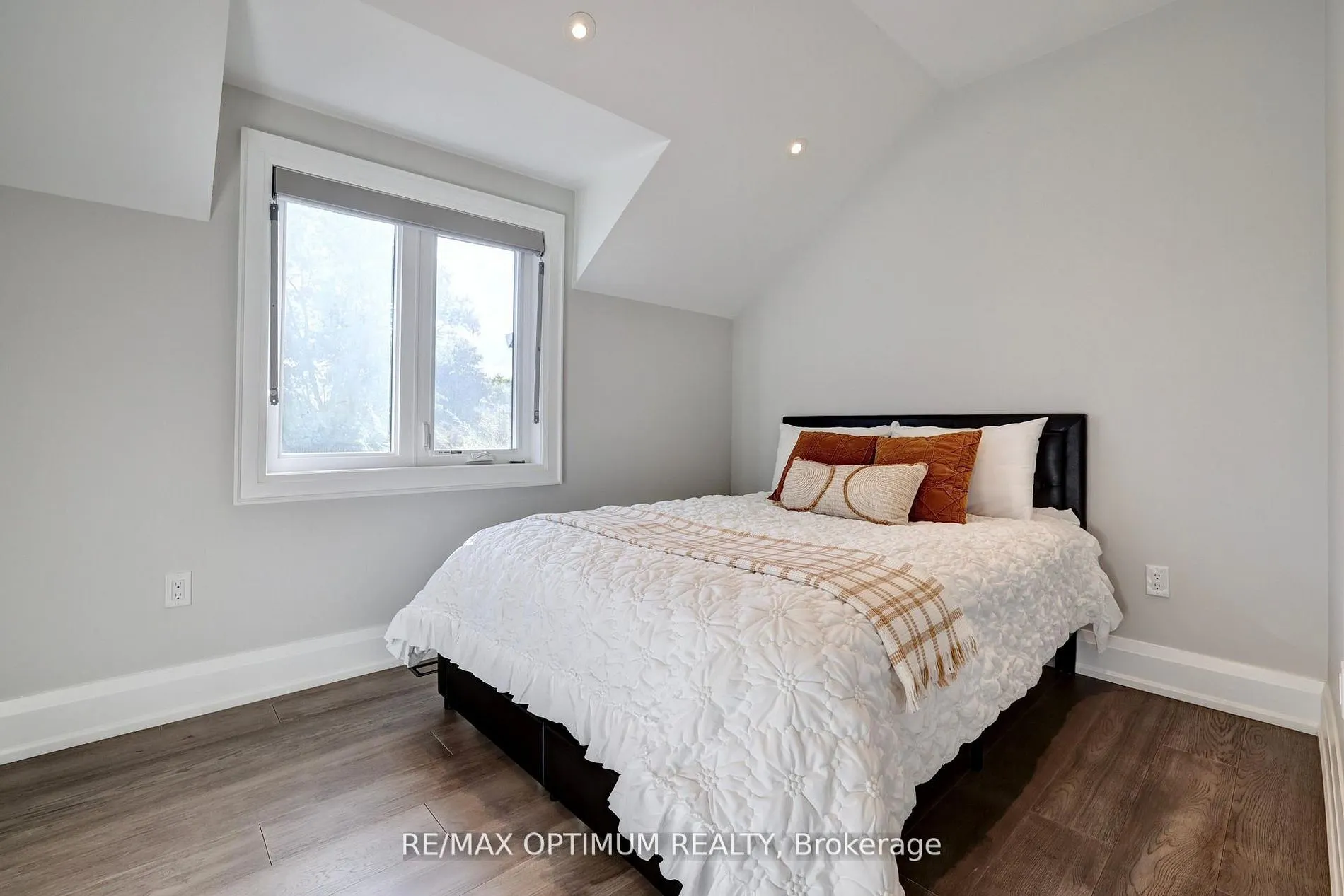 26 Pioneer Drive