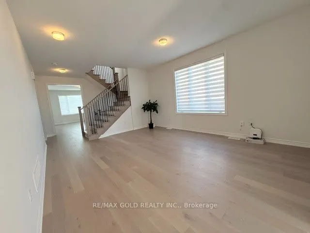 41 Tapscott Crescent