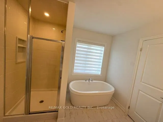 41 Tapscott Crescent