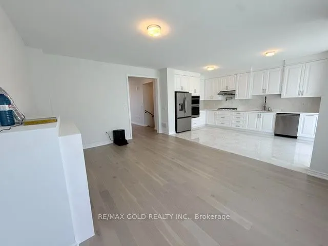41 Tapscott Crescent