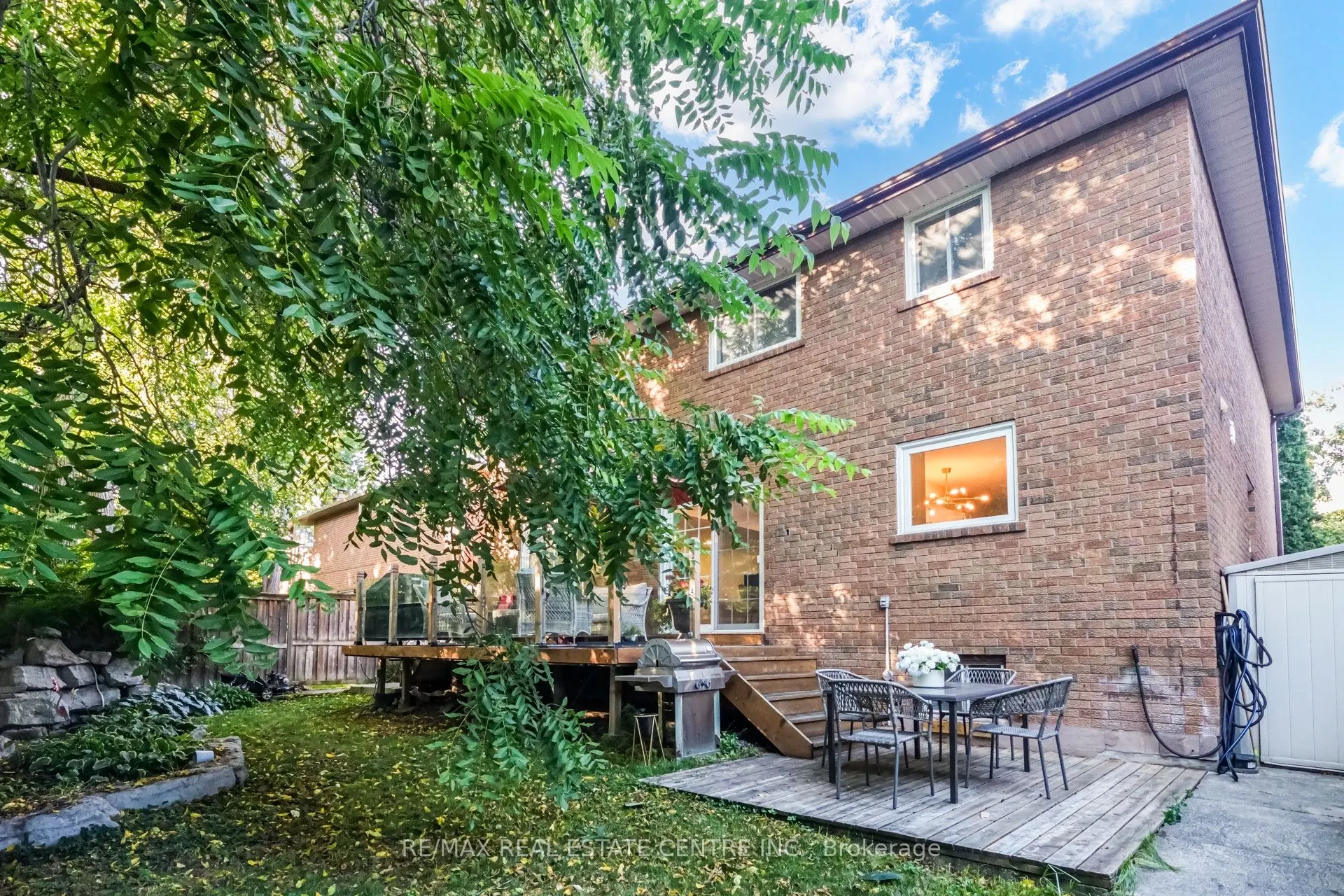 167 Whitchurch Mews #Upper Level