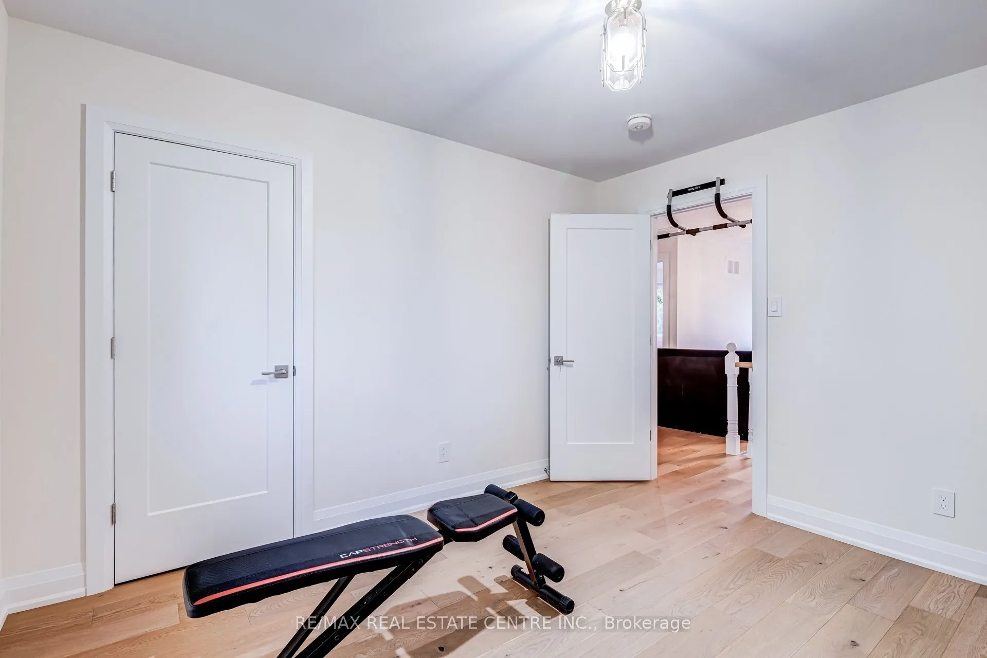 167 Whitchurch Mews #Upper Level