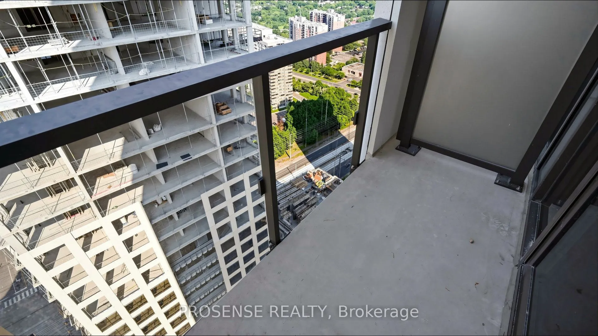 30 Elm Drive W #3002