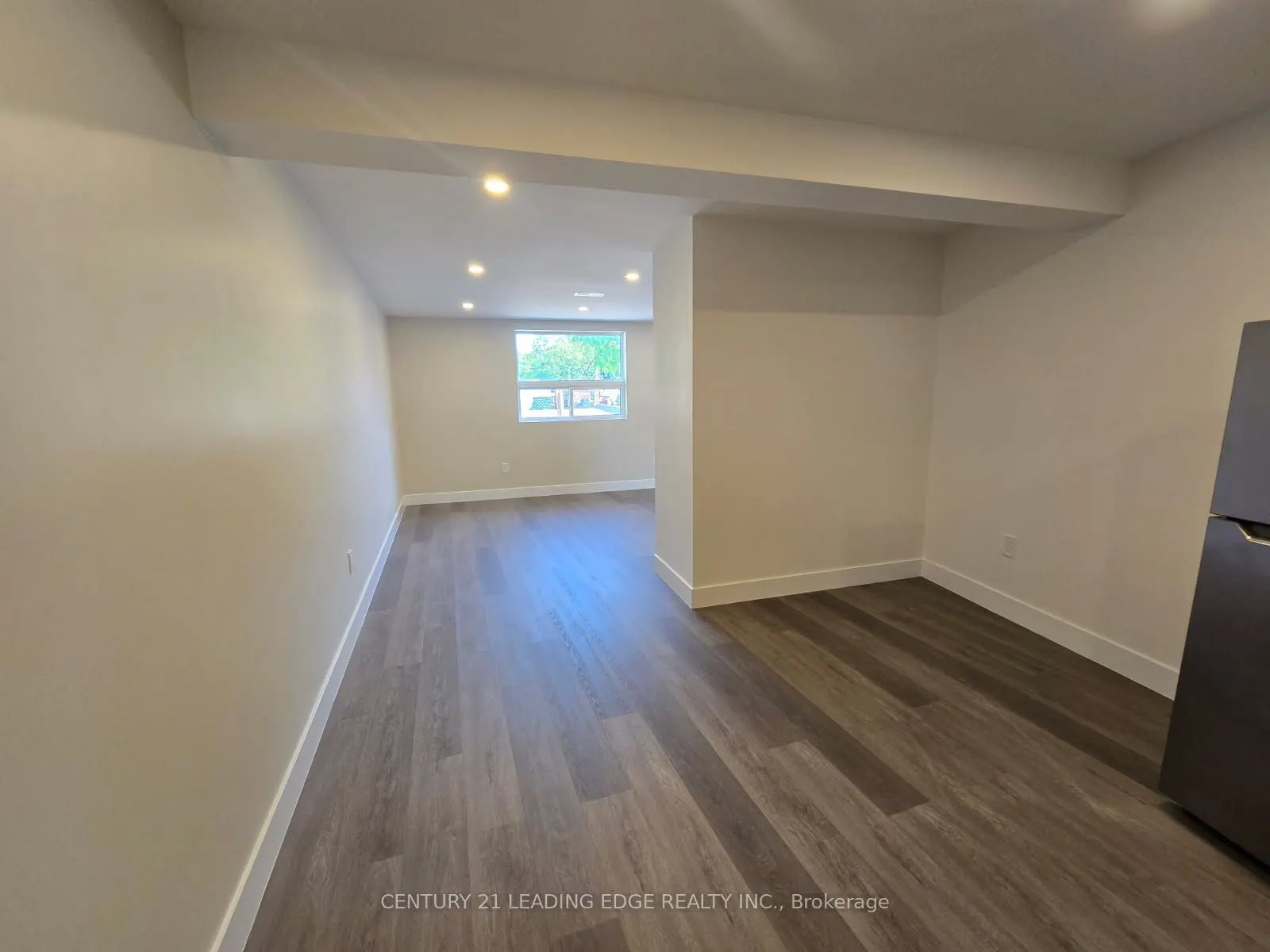 3030 DUNDAS Street ##3