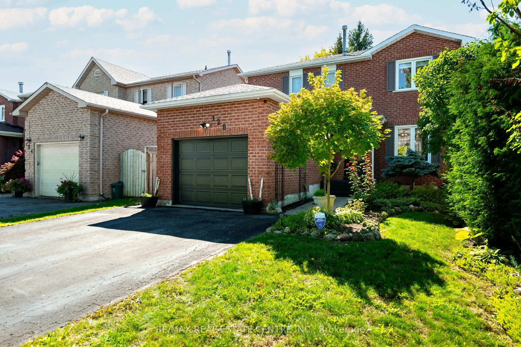 128 Elaine Drive