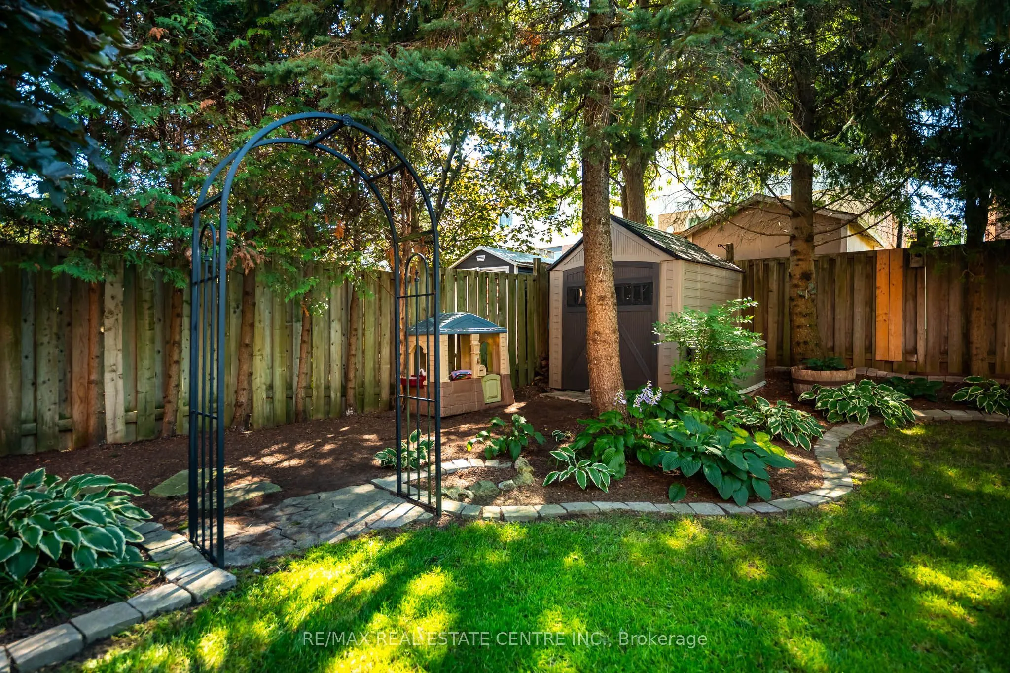 128 Elaine Drive