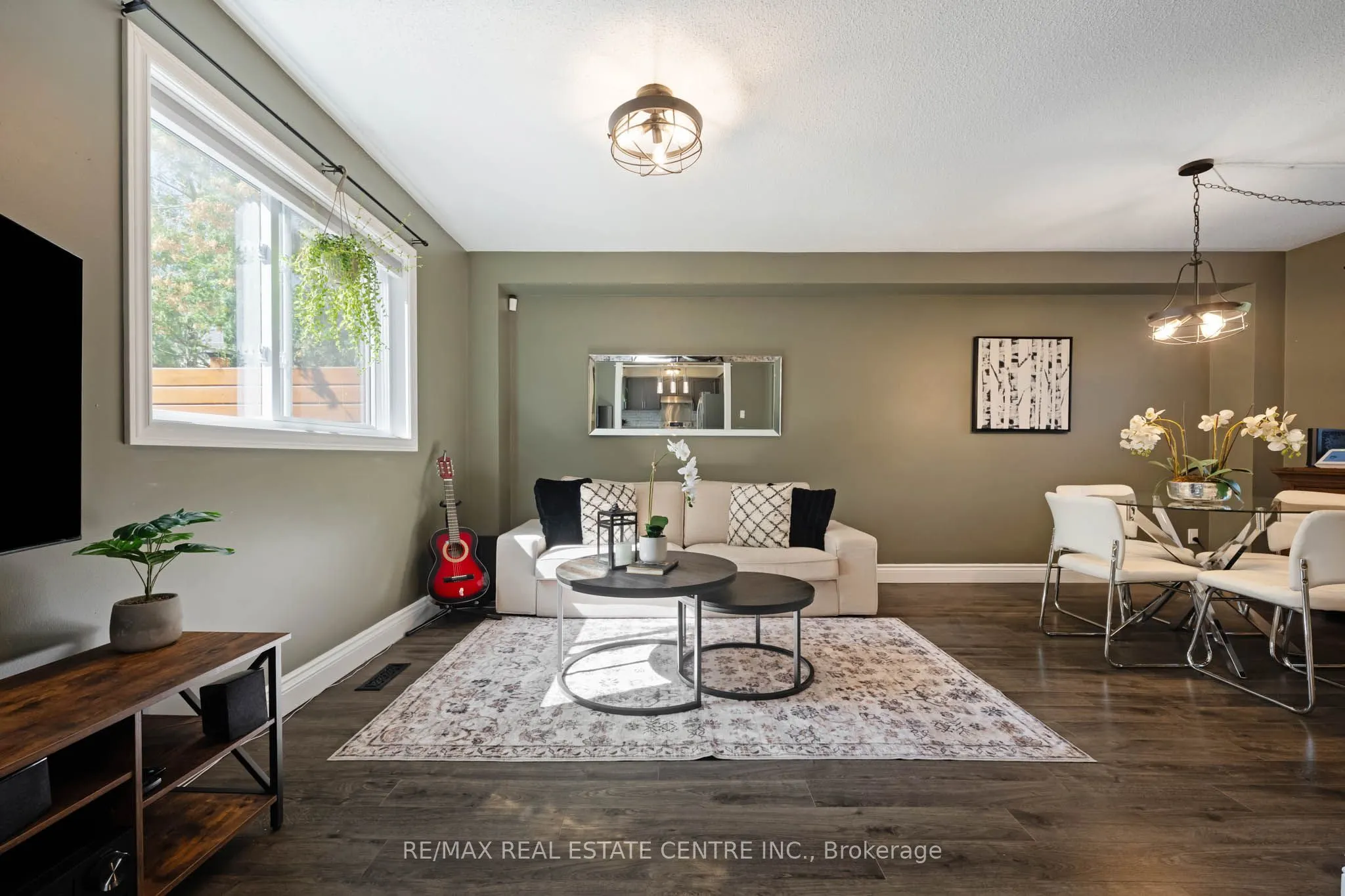 128 Elaine Drive