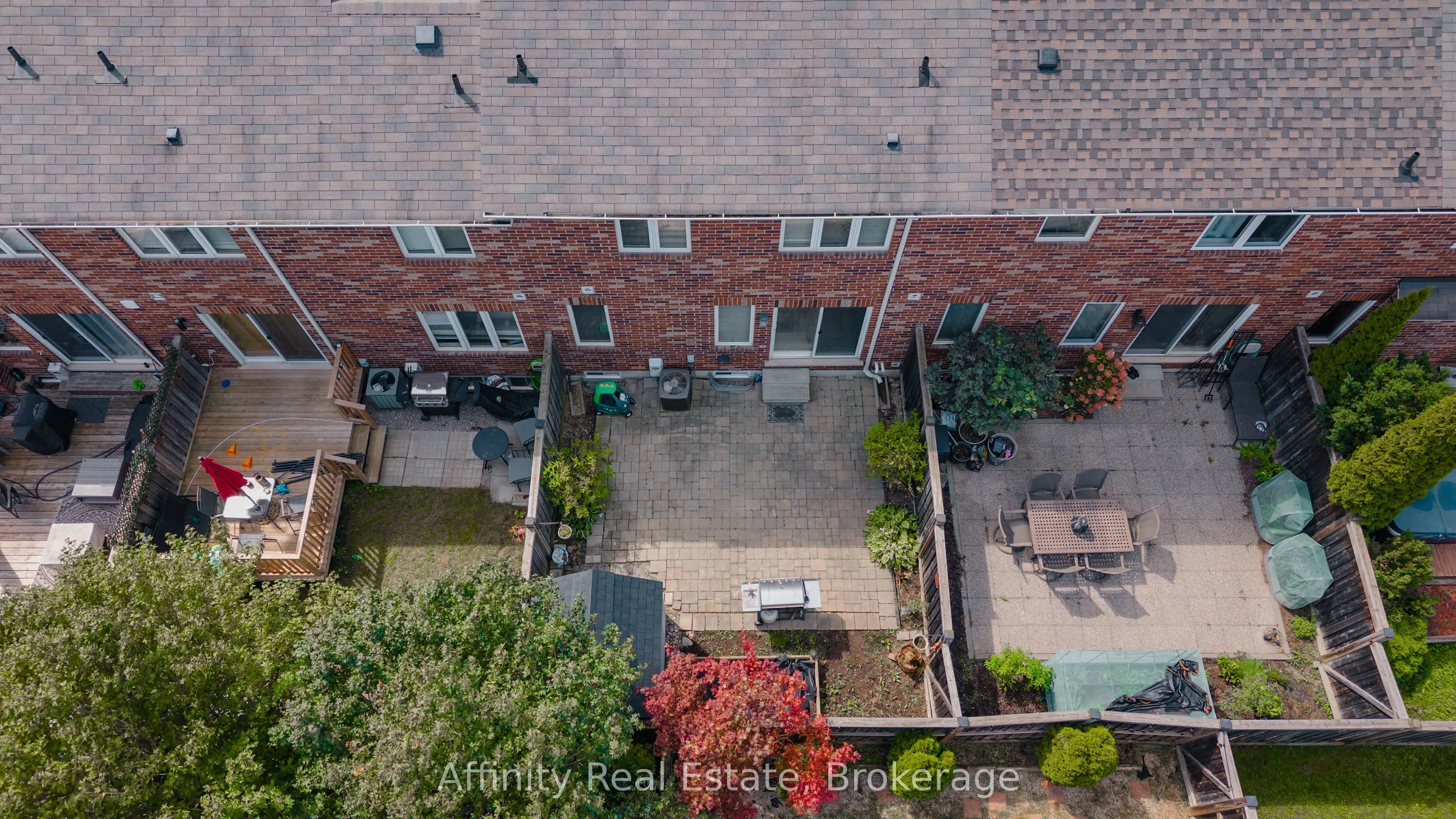 629 Gervais Terrace