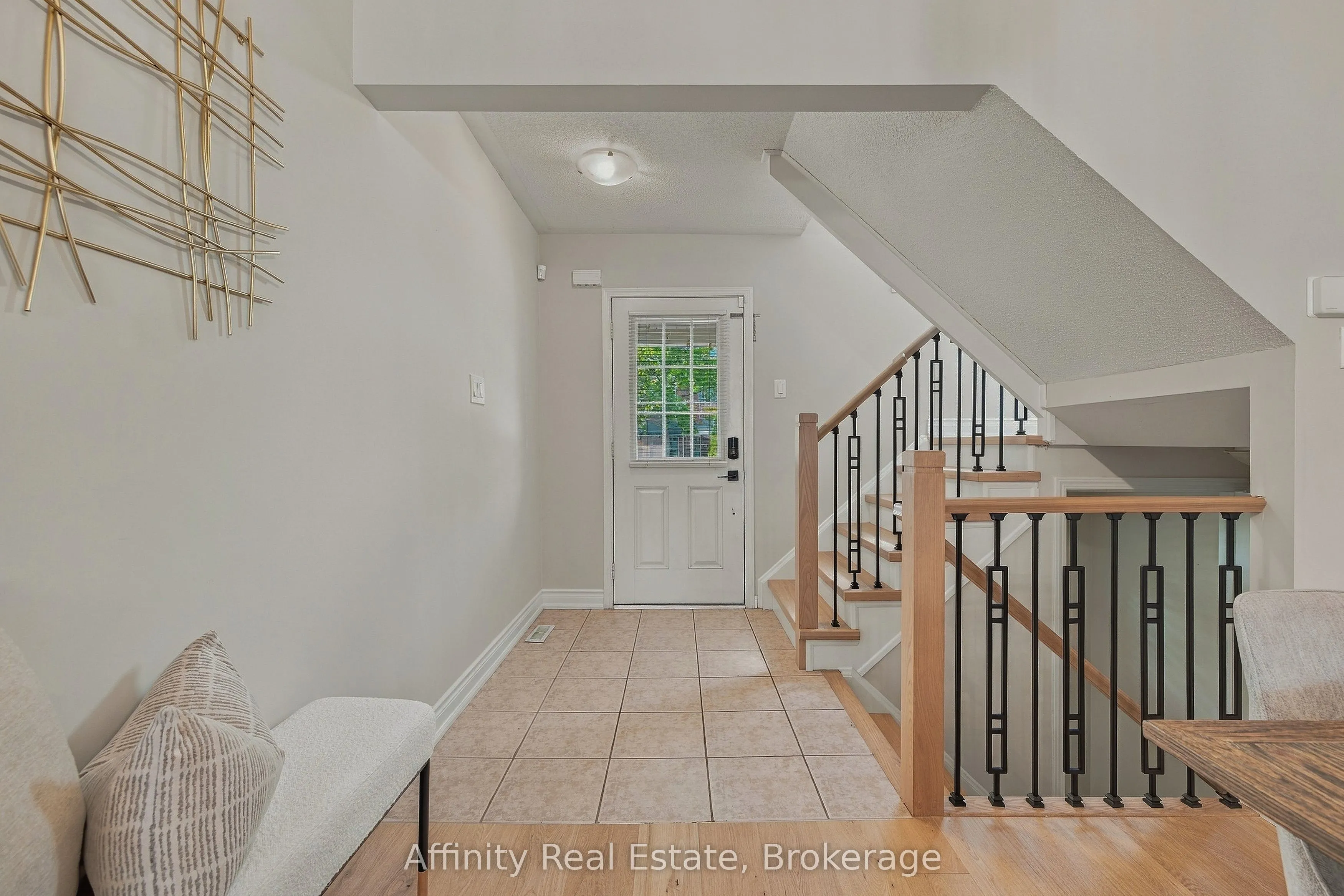 629 Gervais Terrace