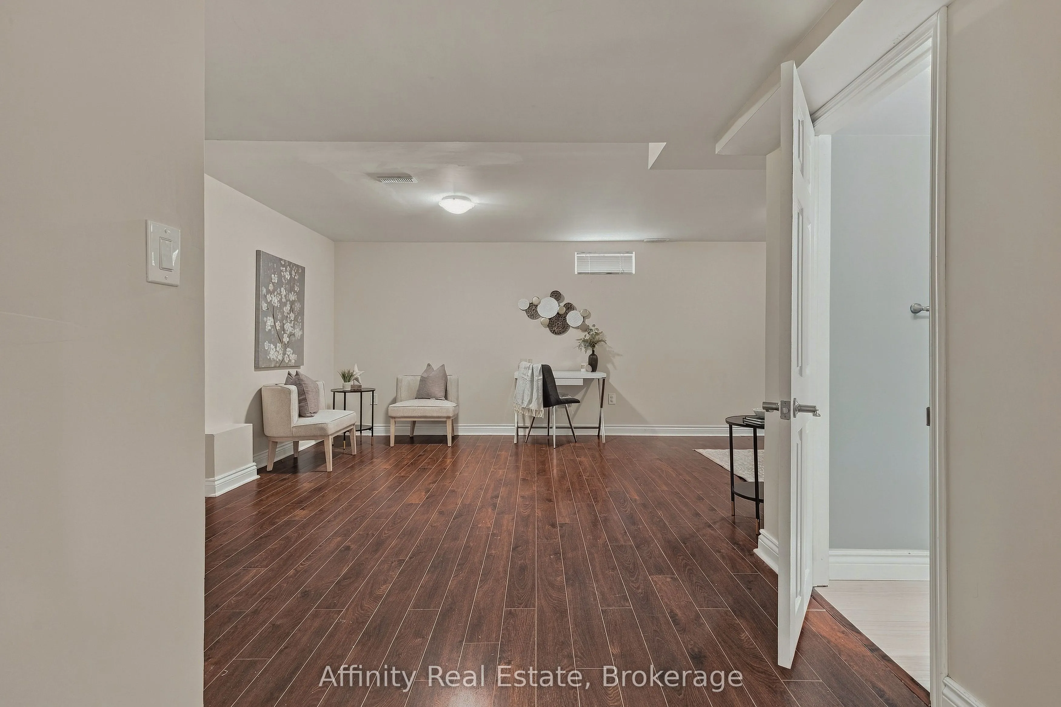 629 Gervais Terrace