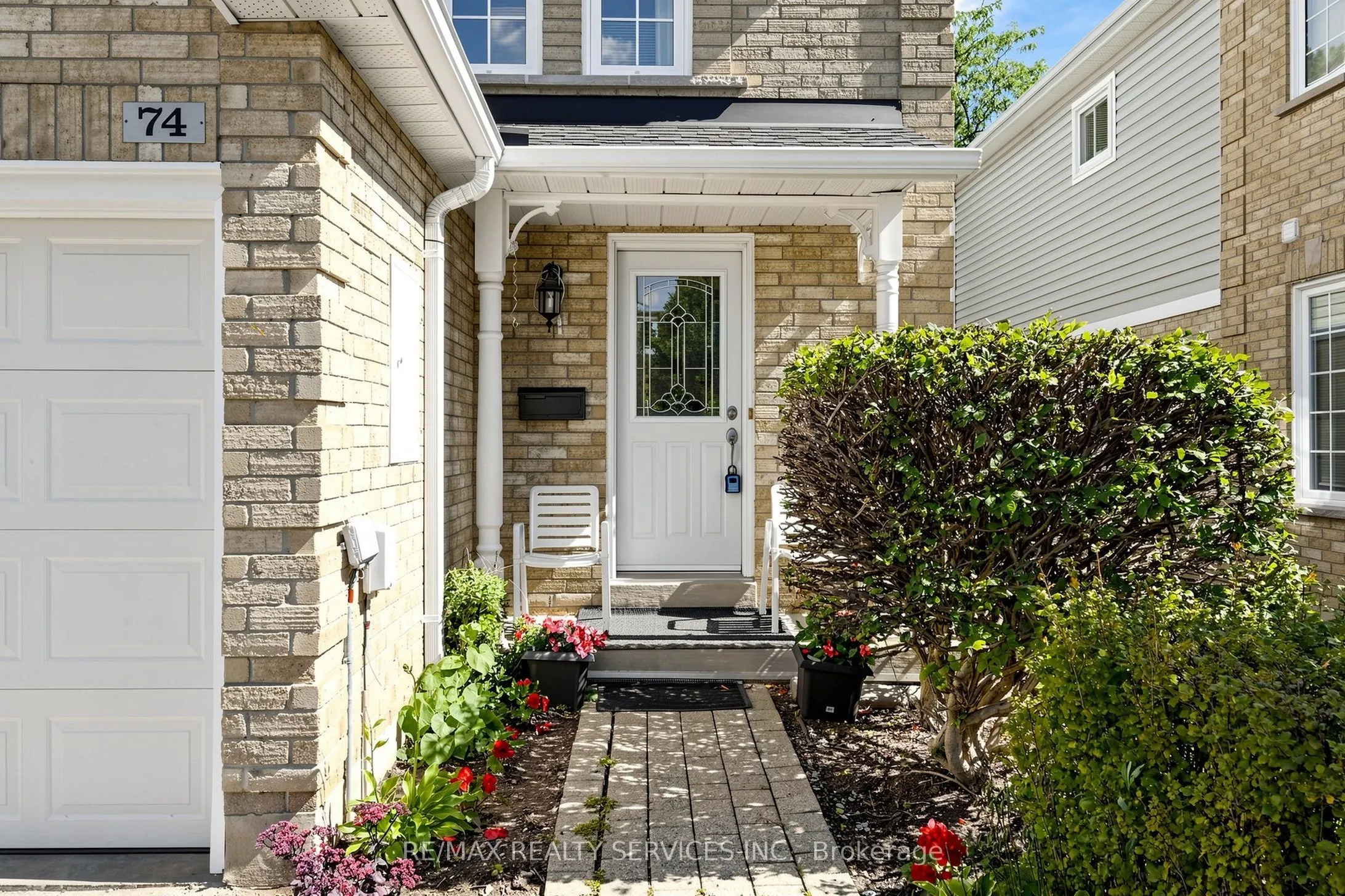 74 Heathcliffe Square #24