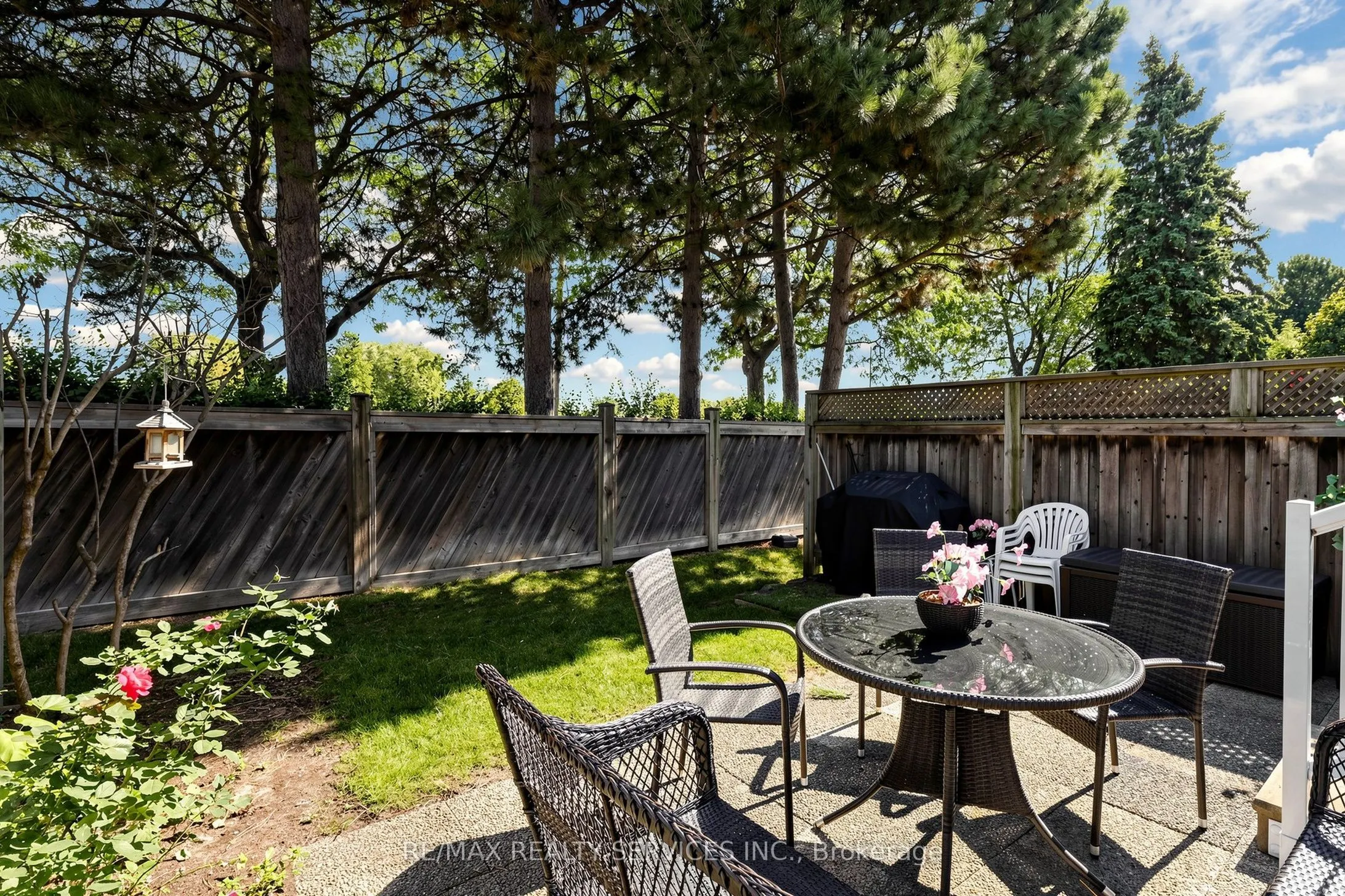 74 Heathcliffe Square #24