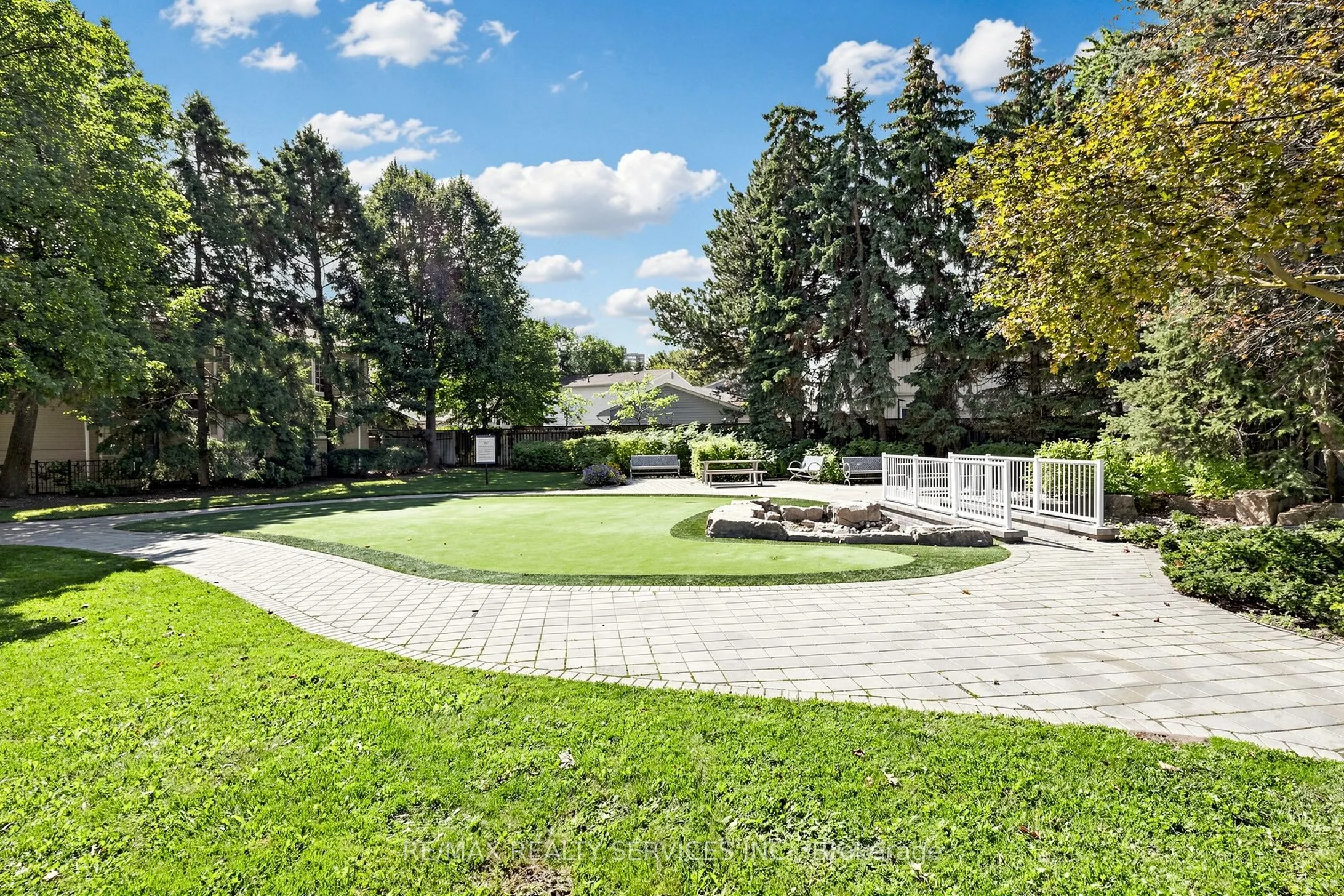 74 Heathcliffe Square #24