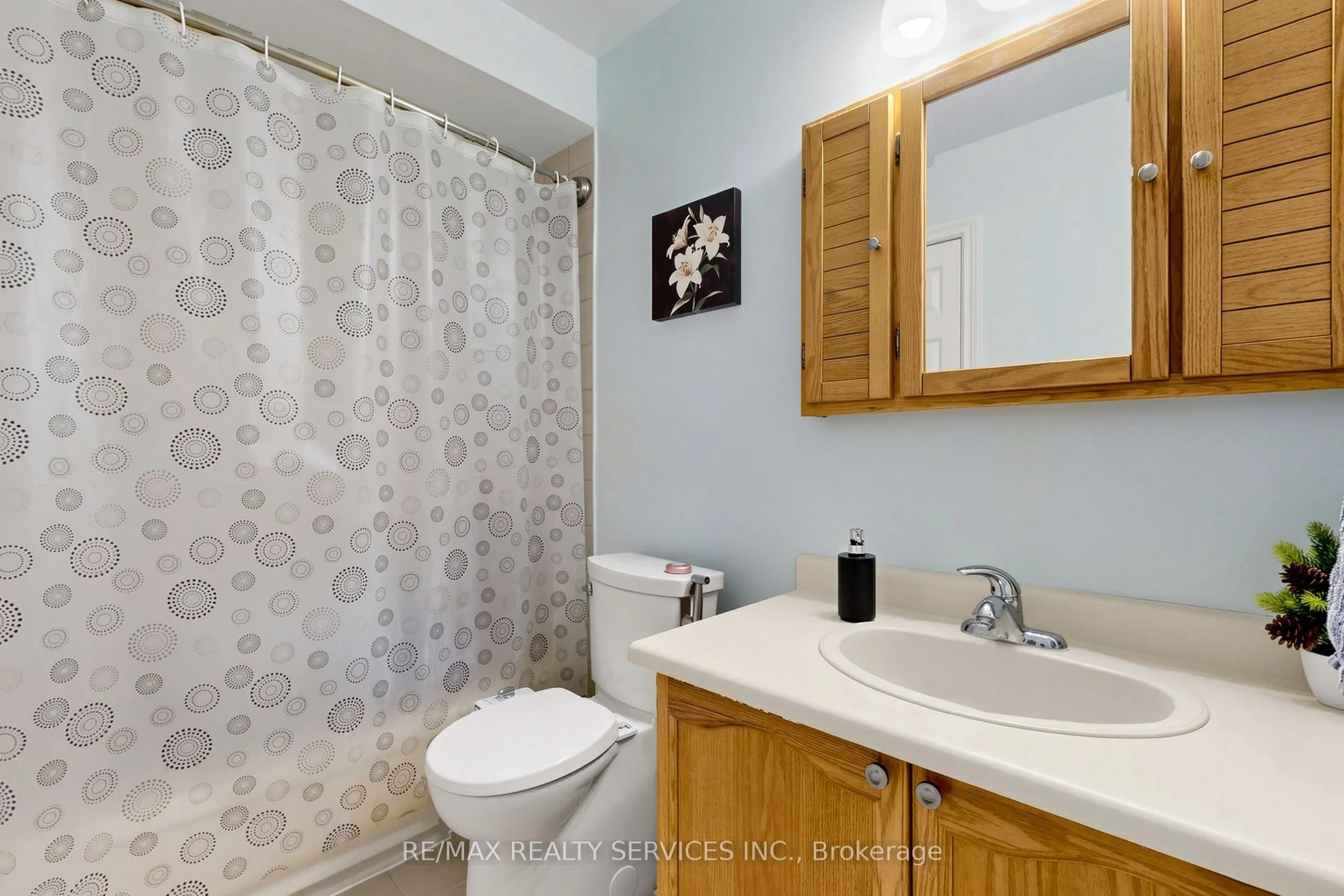 74 Heathcliffe Square #24