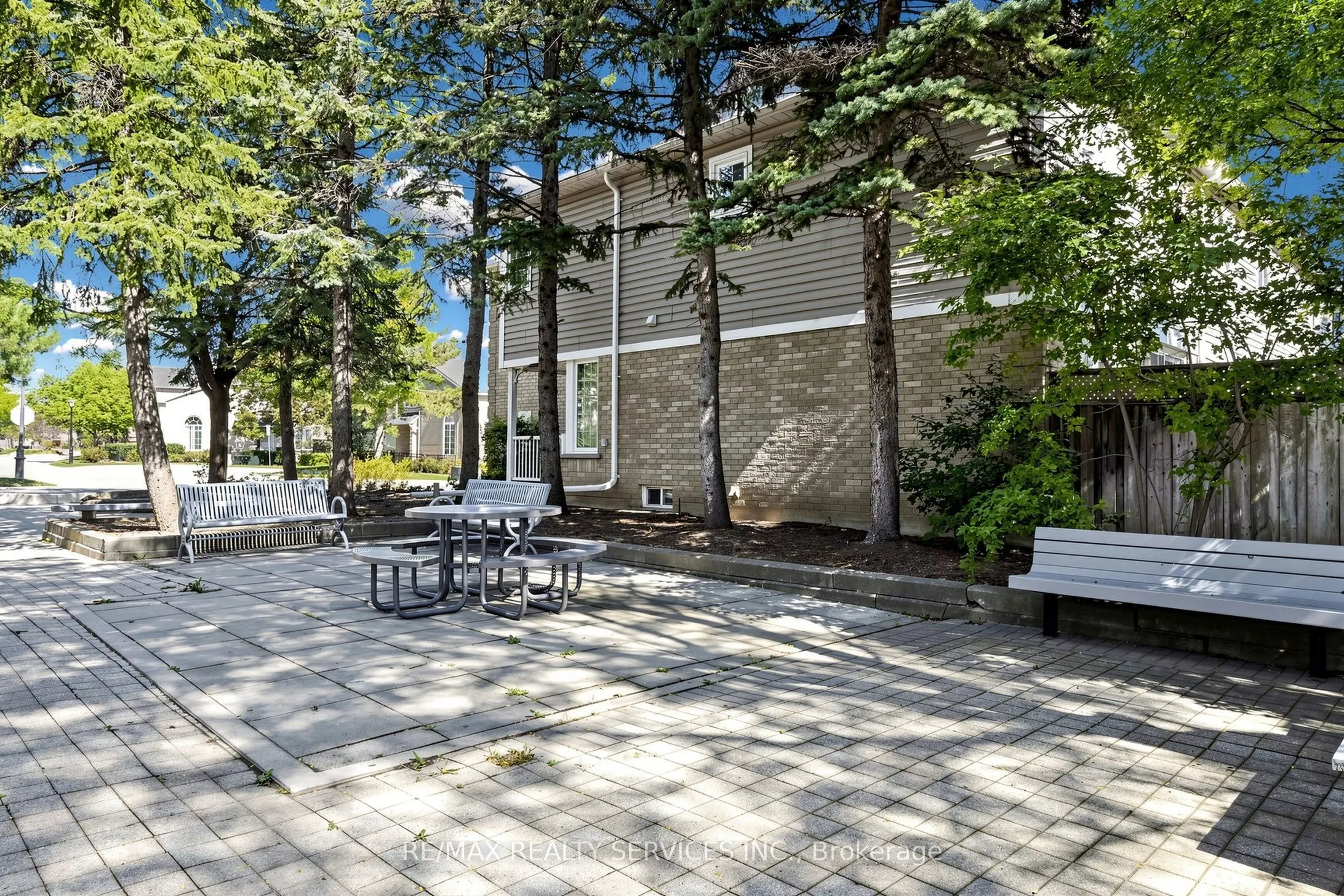 74 Heathcliffe Square #24