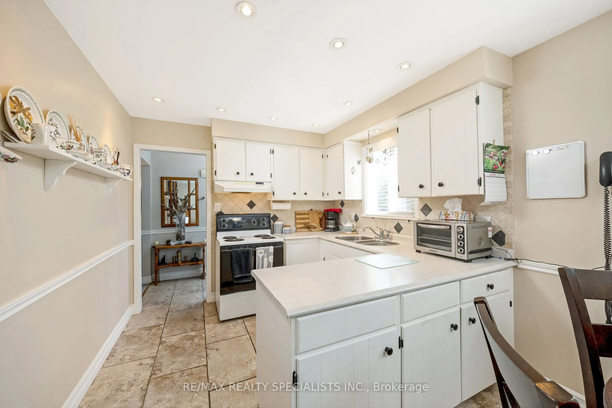 6356 Chaumont Crescent