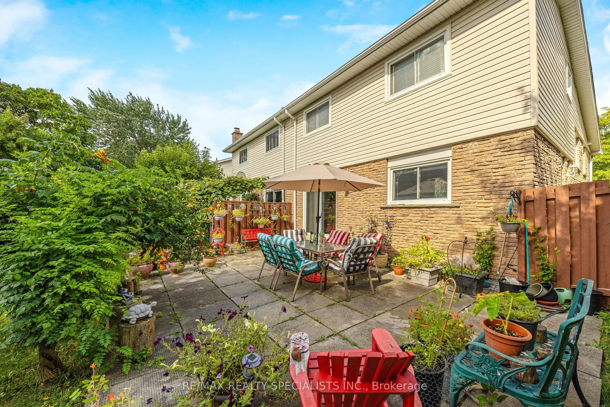 6356 Chaumont Crescent