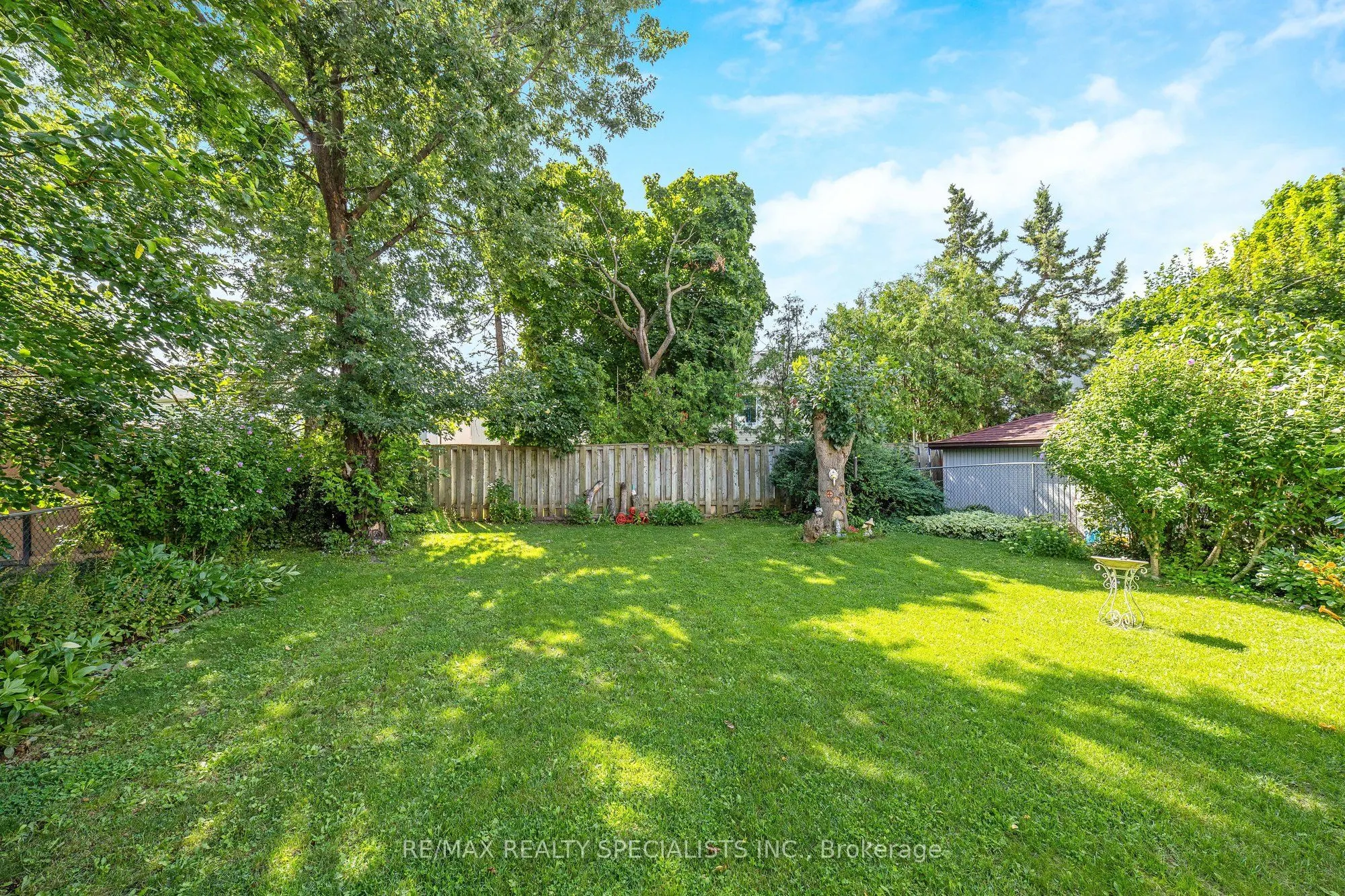 6356 Chaumont Crescent