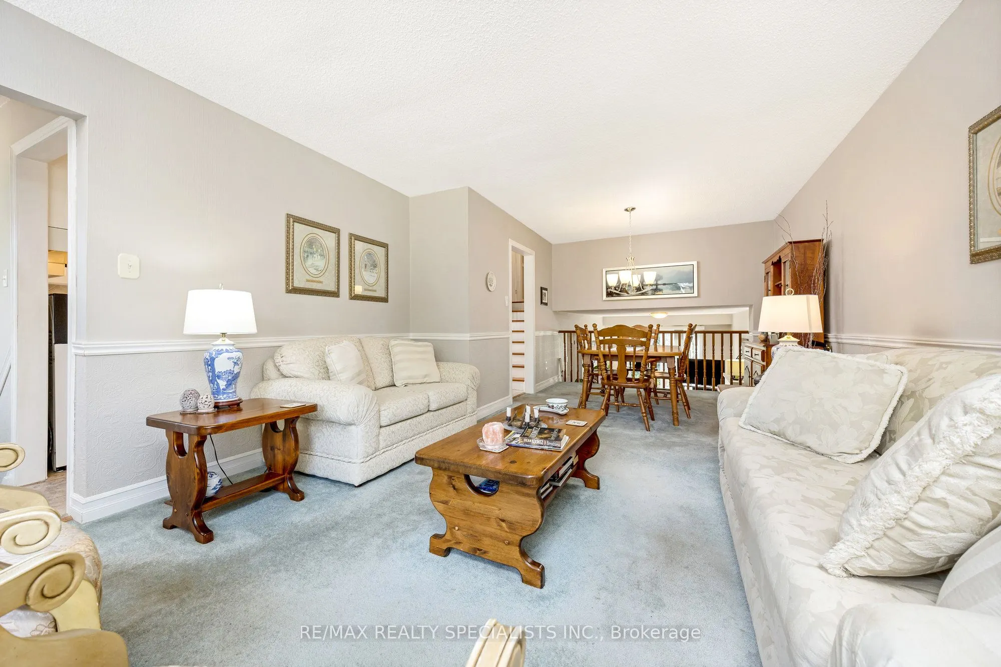 6356 Chaumont Crescent