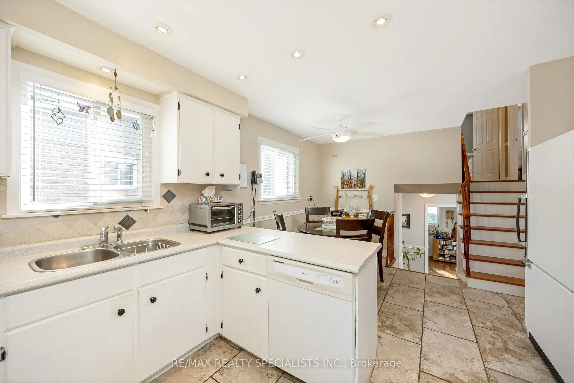 6356 Chaumont Crescent