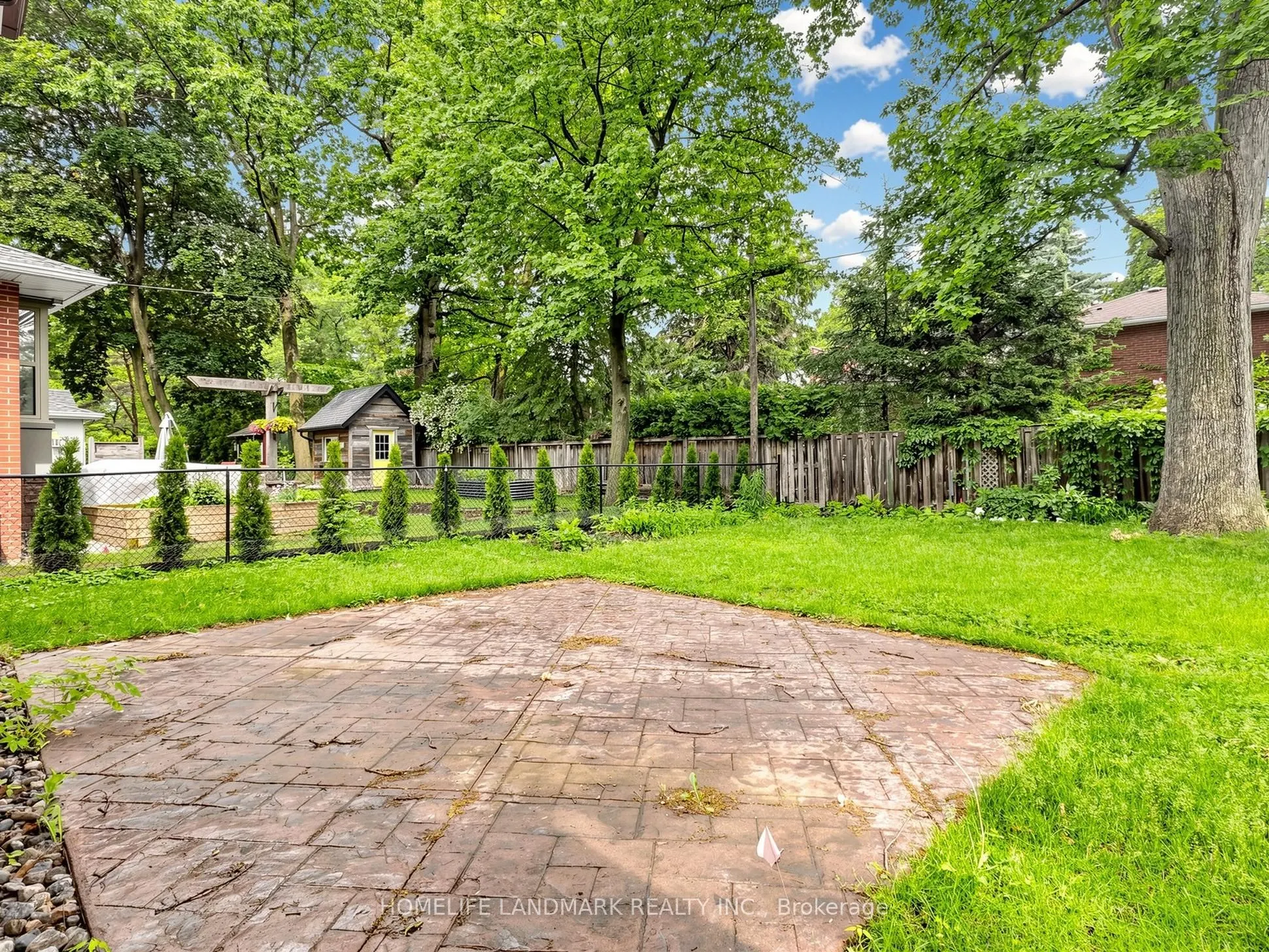3275 Credit Heights Drive