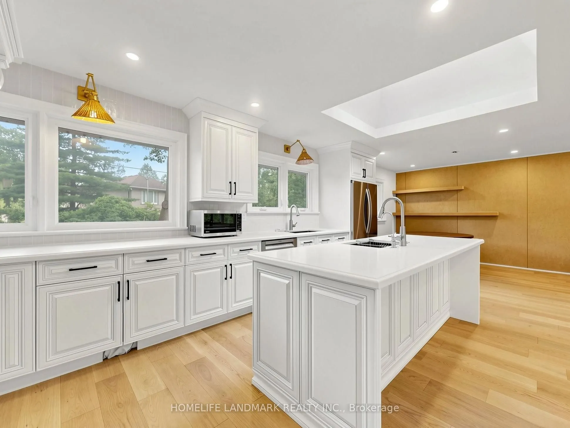 3275 Credit Heights Drive