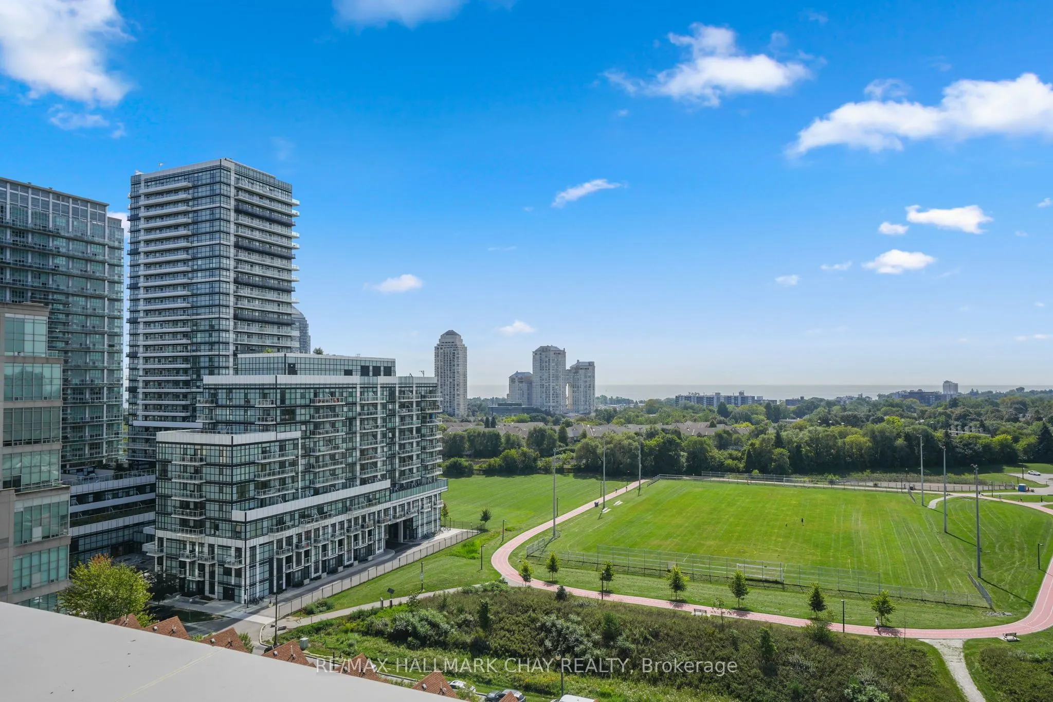 200 Manitoba Street #307