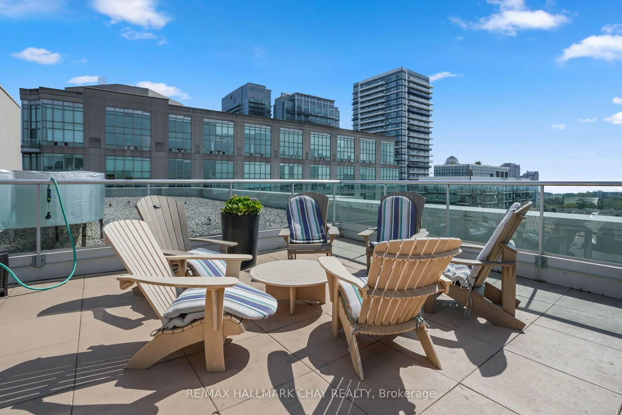 200 Manitoba Street #307