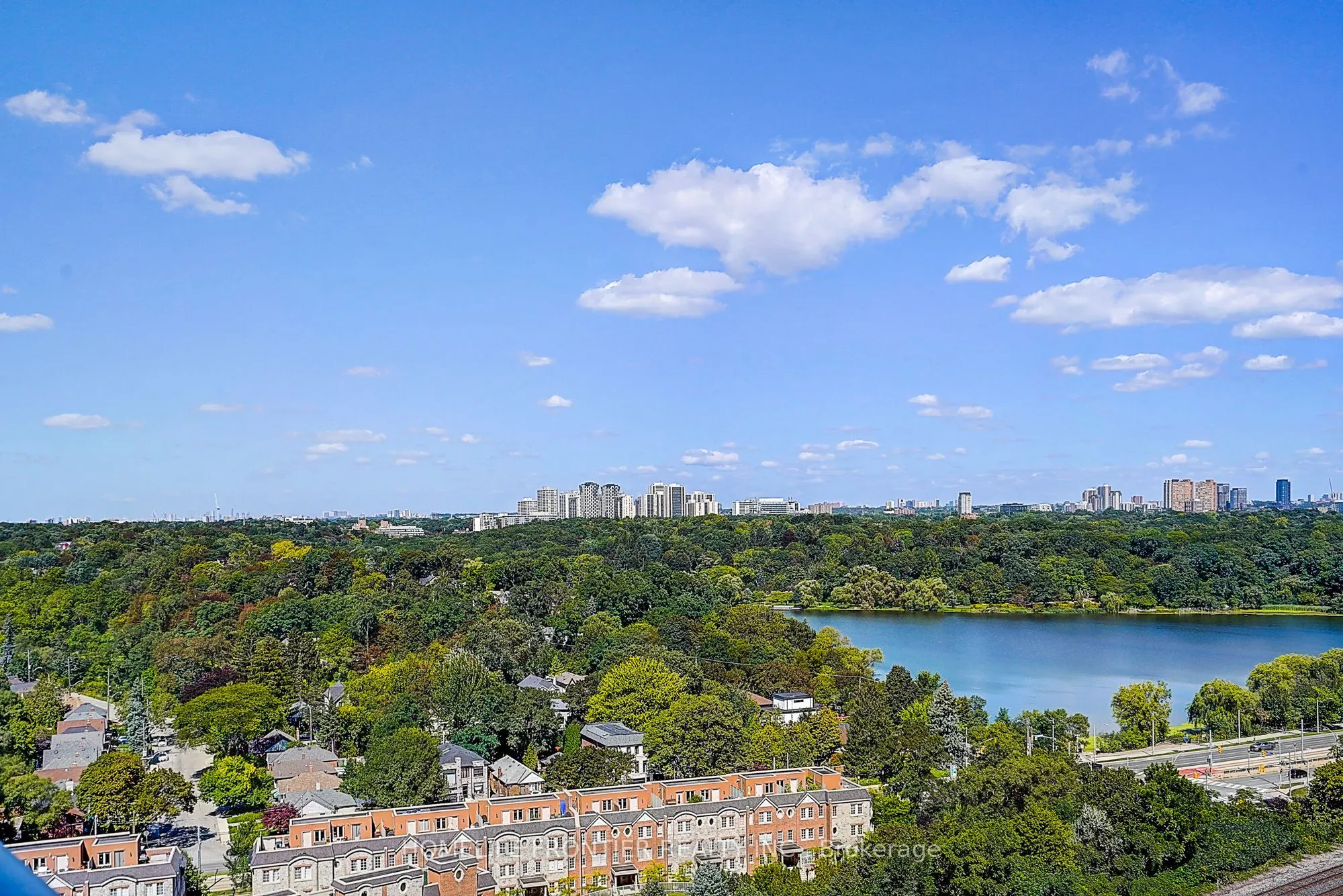 1928 Lakeshore Boulevard W #2005