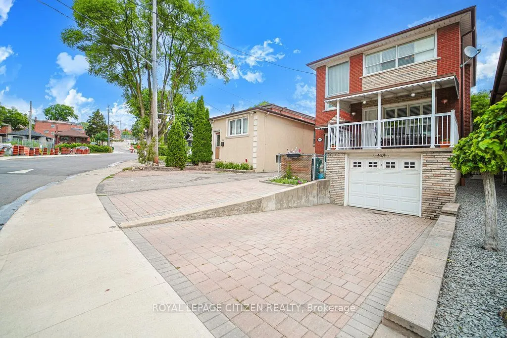 347 Harvie Avenue