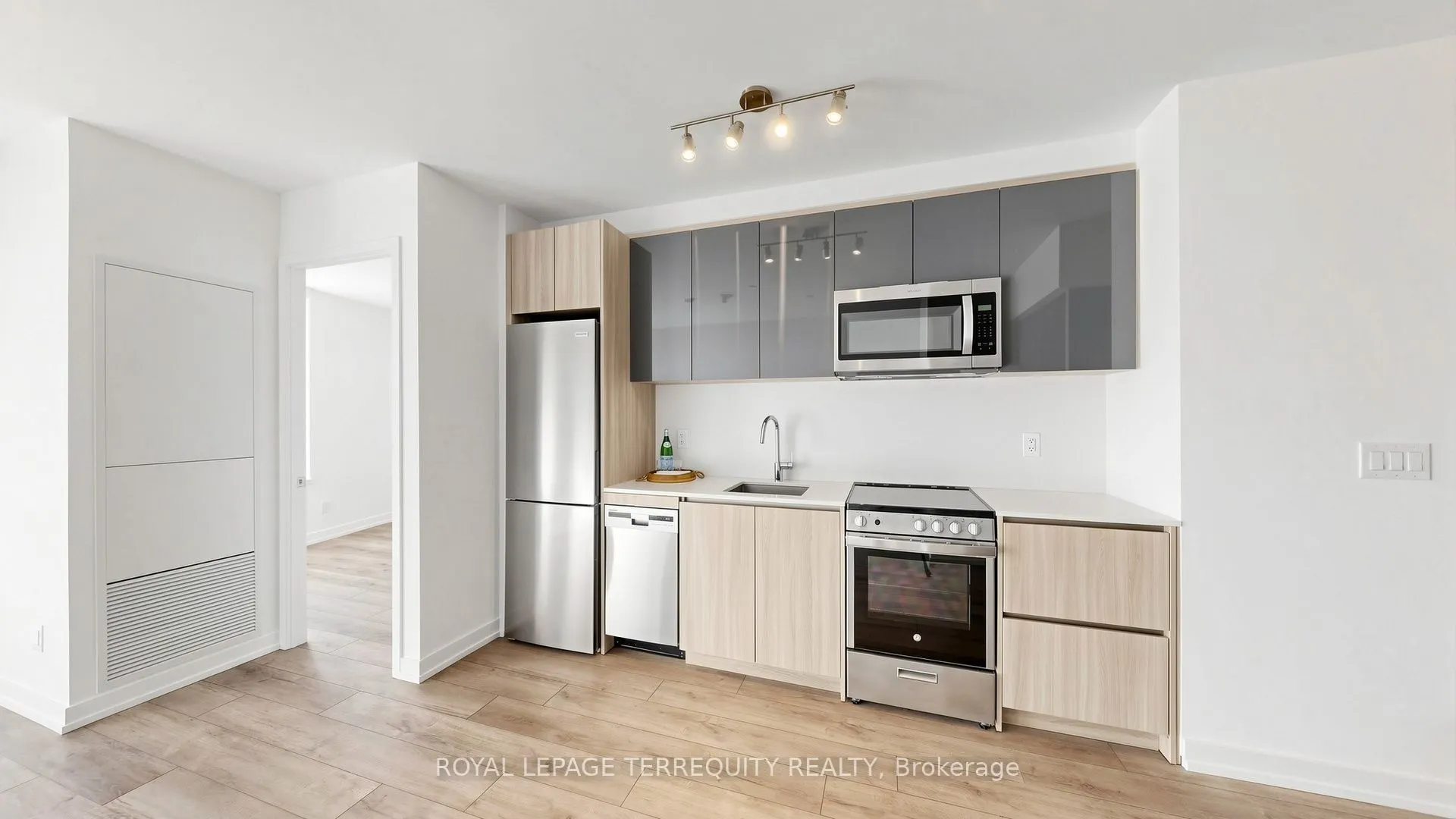 3100 Keele Street #519