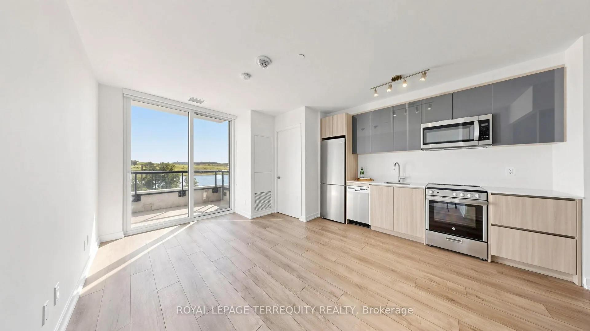 3100 Keele Street #519