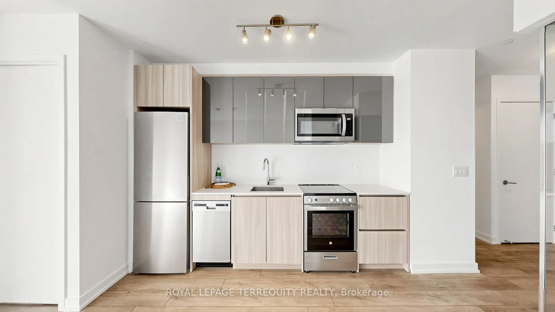 3100 Keele Street #519