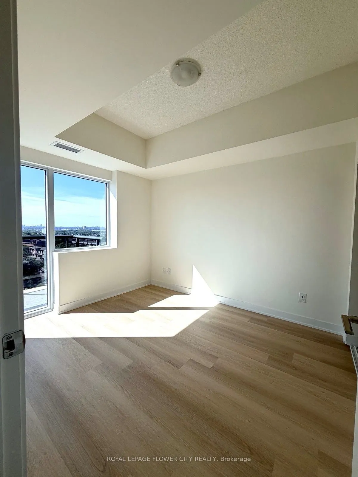 2825 Jane Street #1006