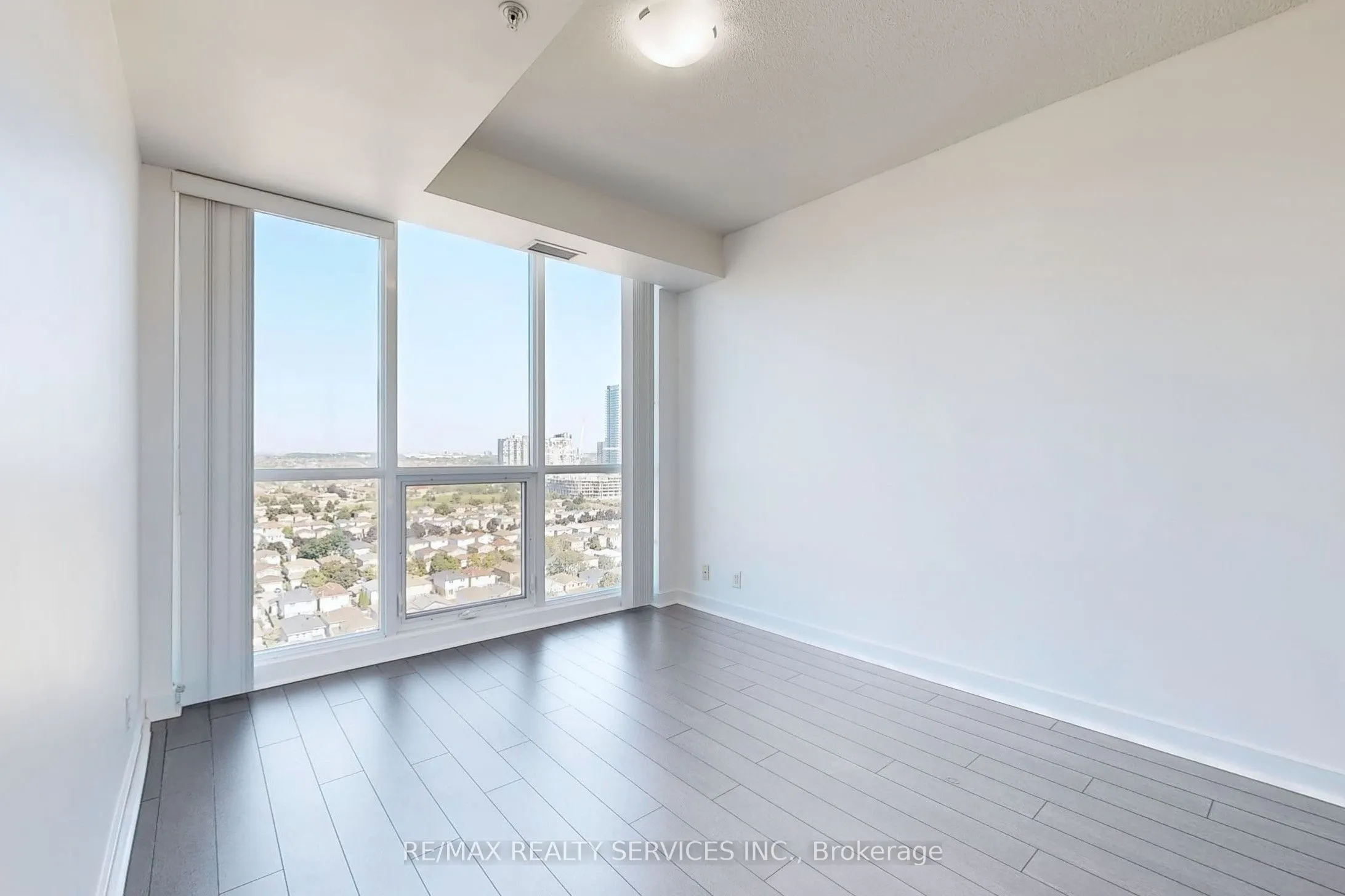 3985 Grand Park Drive #1511