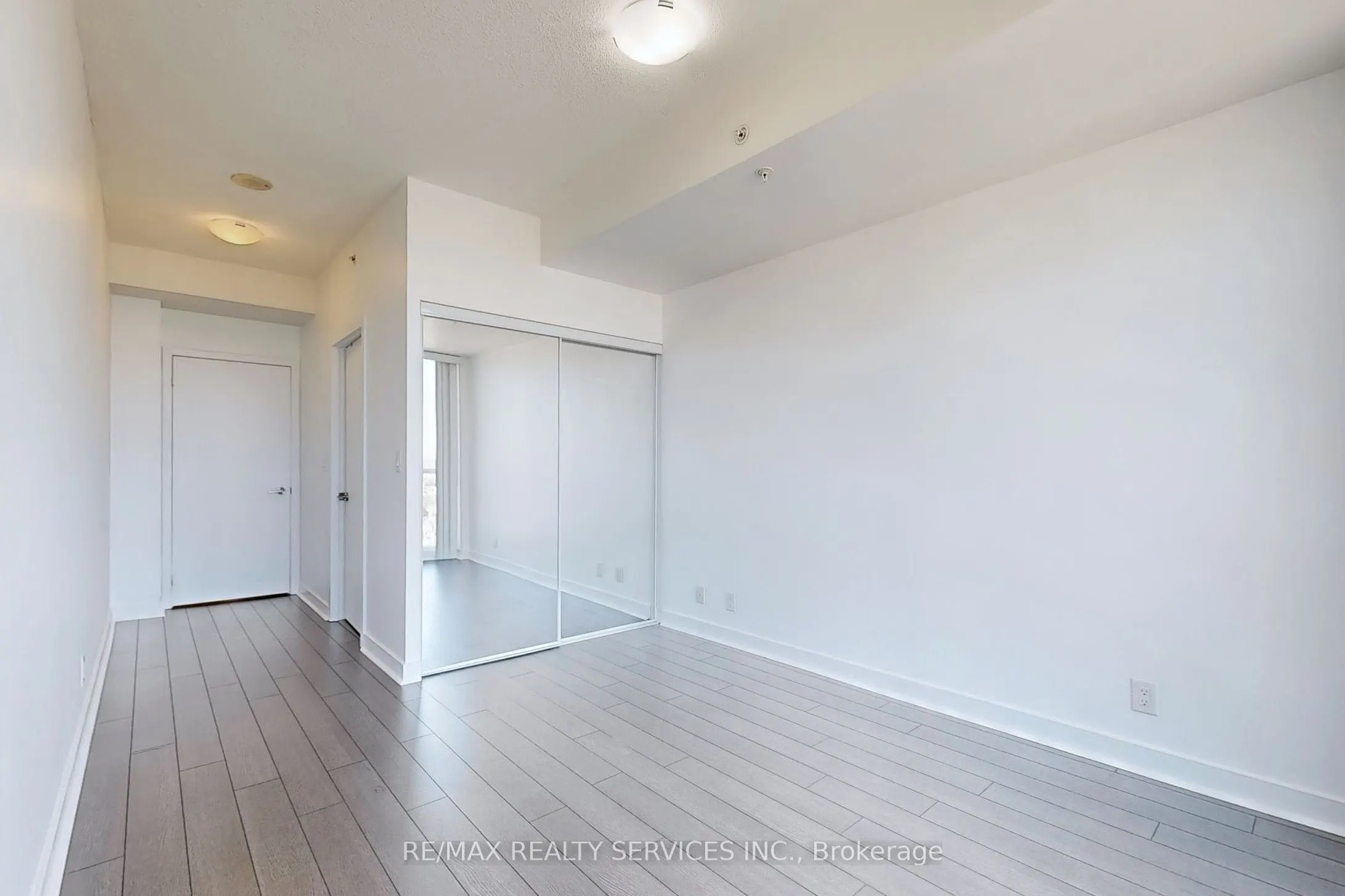 3985 Grand Park Drive #1511