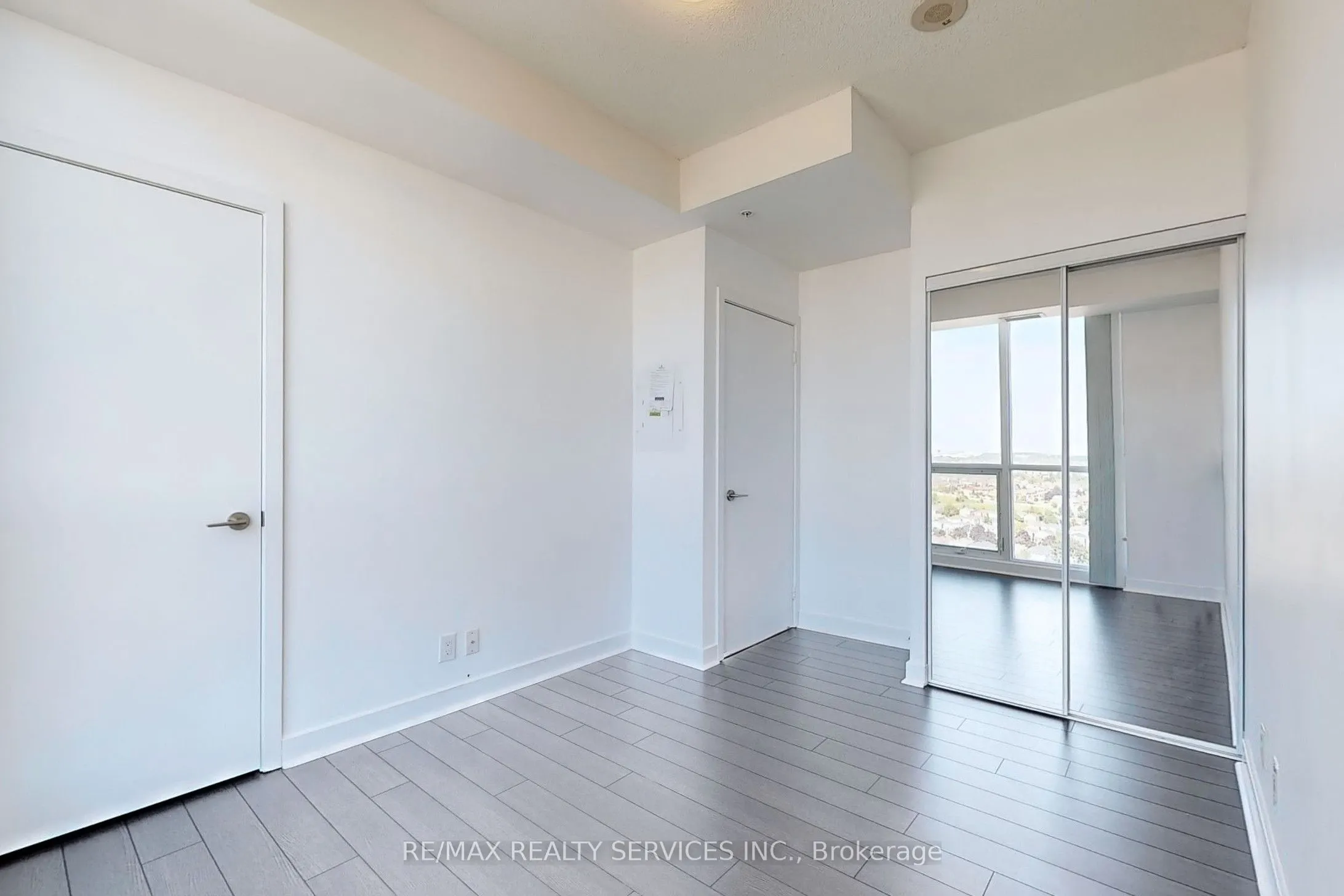 3985 Grand Park Drive #1511