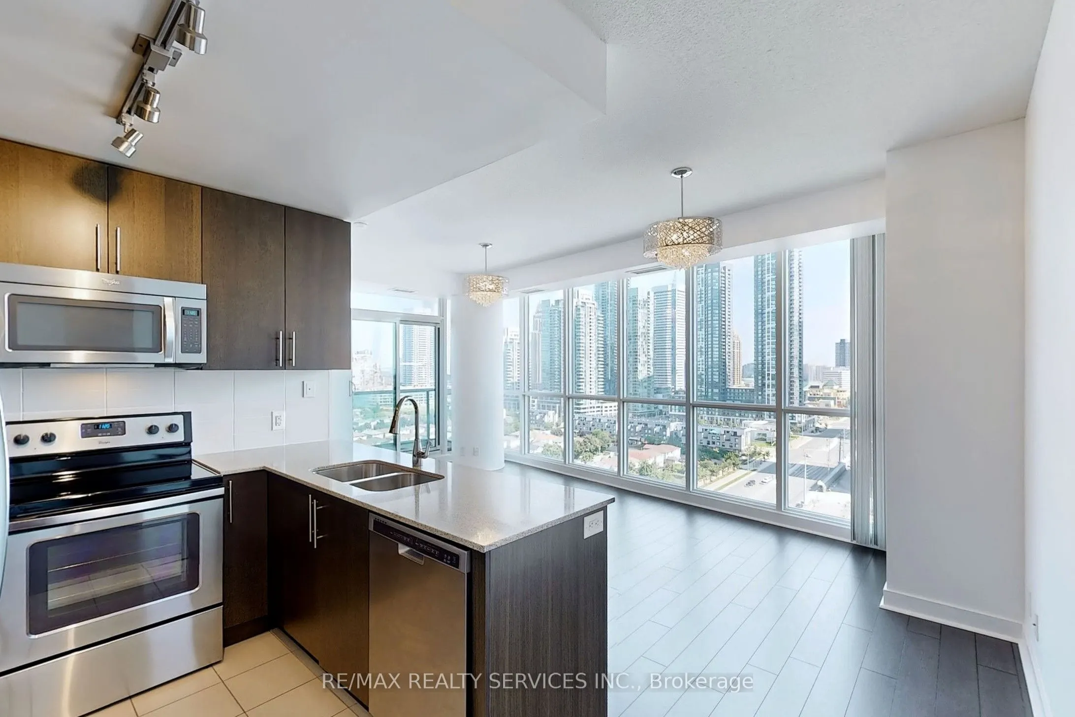 3985 Grand Park Drive #1511